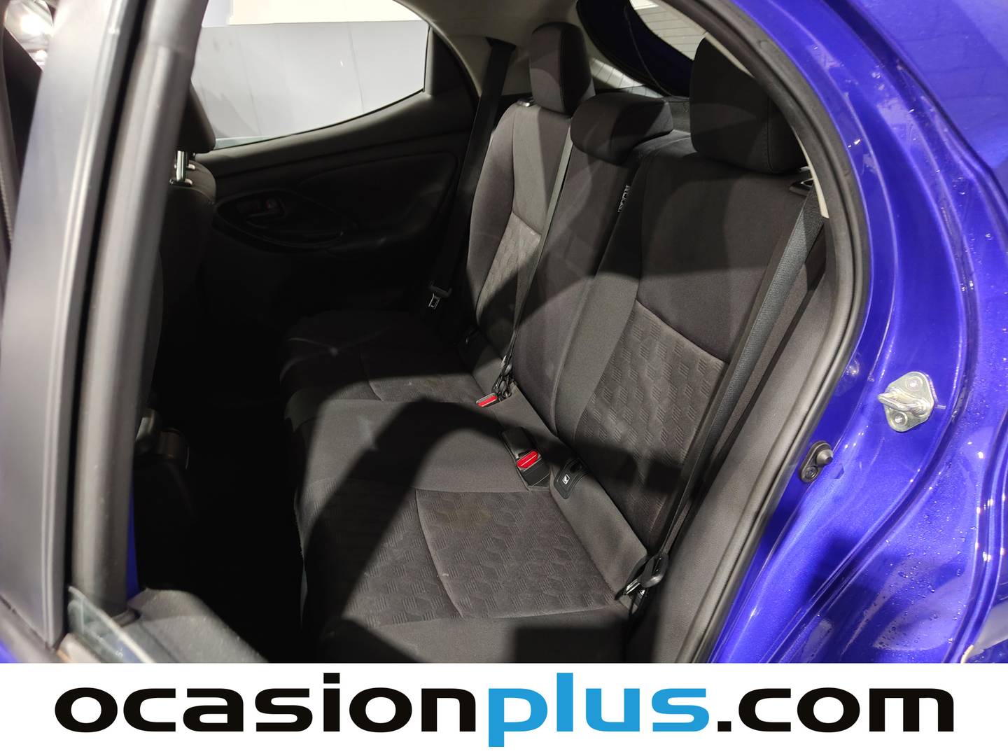 Foto asientos traseros Toyota Yaris Toyota Yaris 120H Active Plus (116 CV)