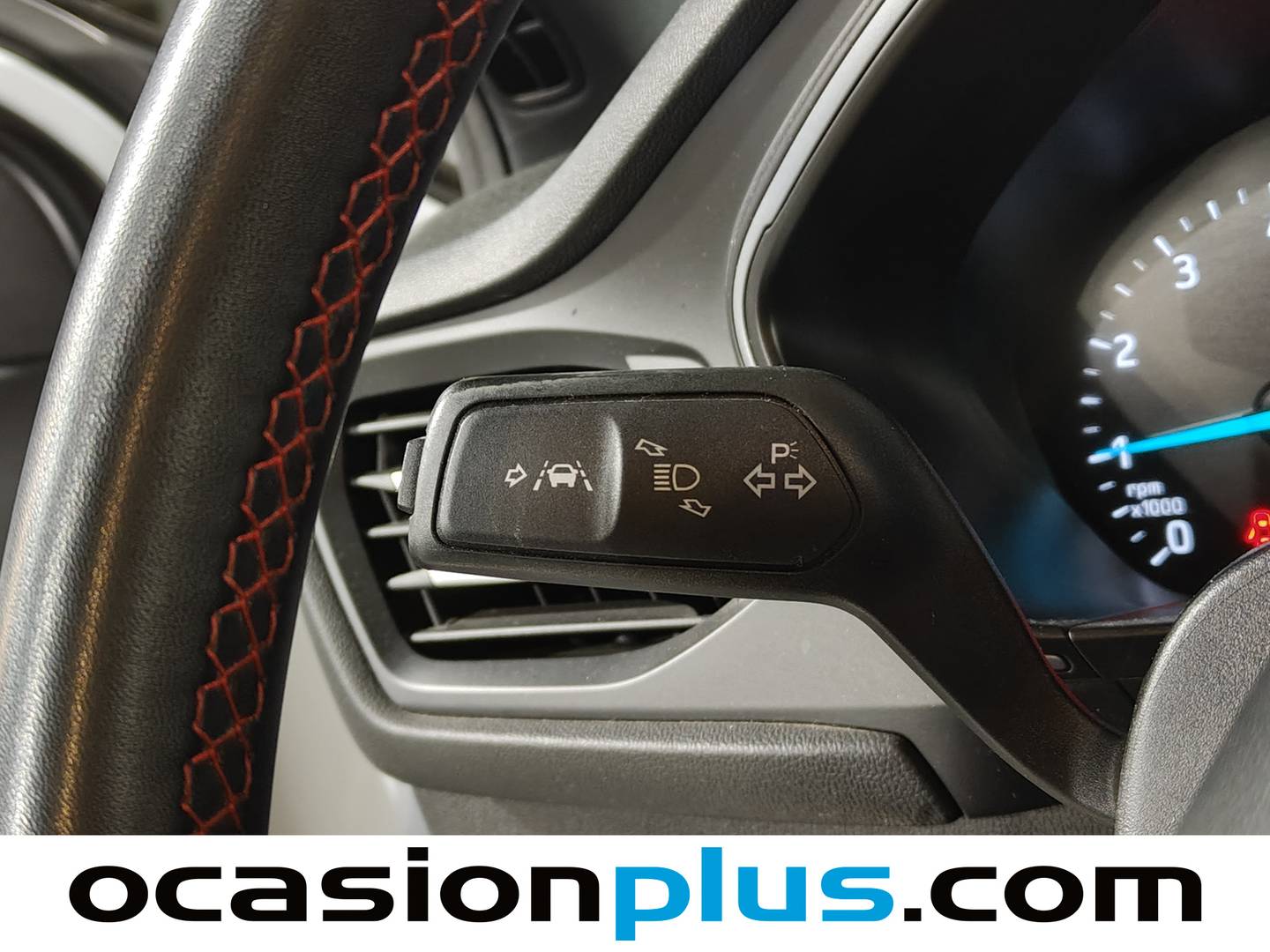 Foto Ford Focus Ford Focus 1.0 Ecoboost MHEV ST-Line (125 CV)