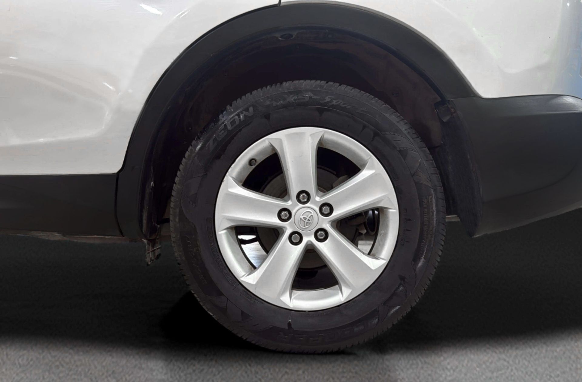 Toyota RAV4 120D Advance 4x2 - foto 35