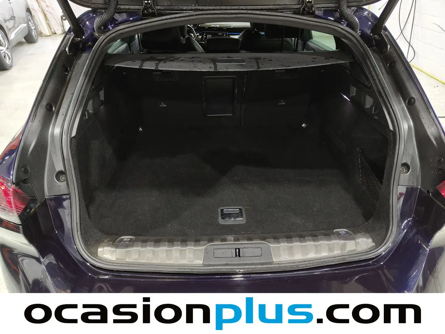 Foto Peugeot 508 Peugeot 508 SW BlueHDi 130 S&S GT EAT8  (130 CV)