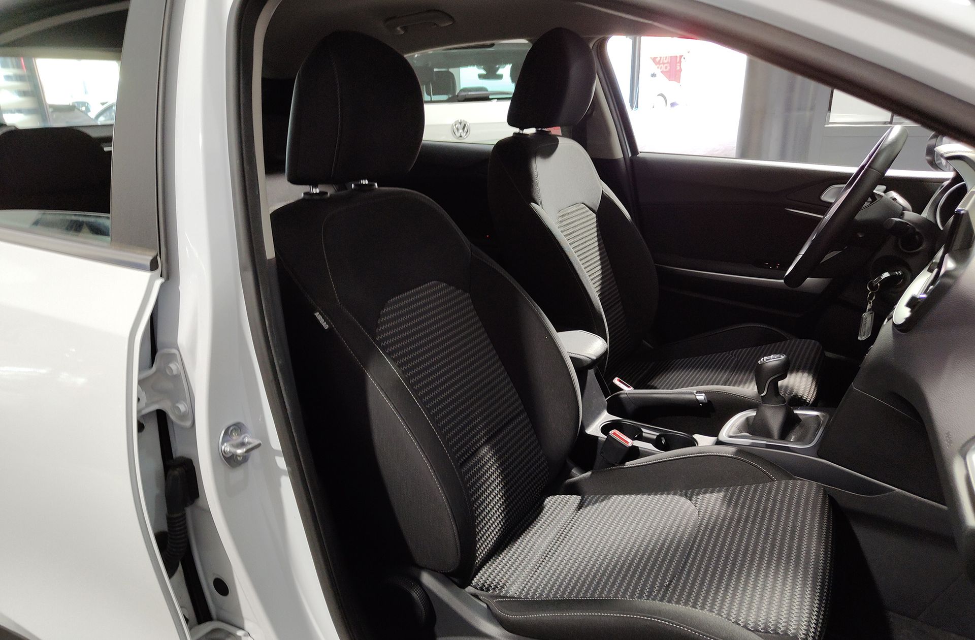 Kia XCeed 1.0 T-GDi Drive - foto 18