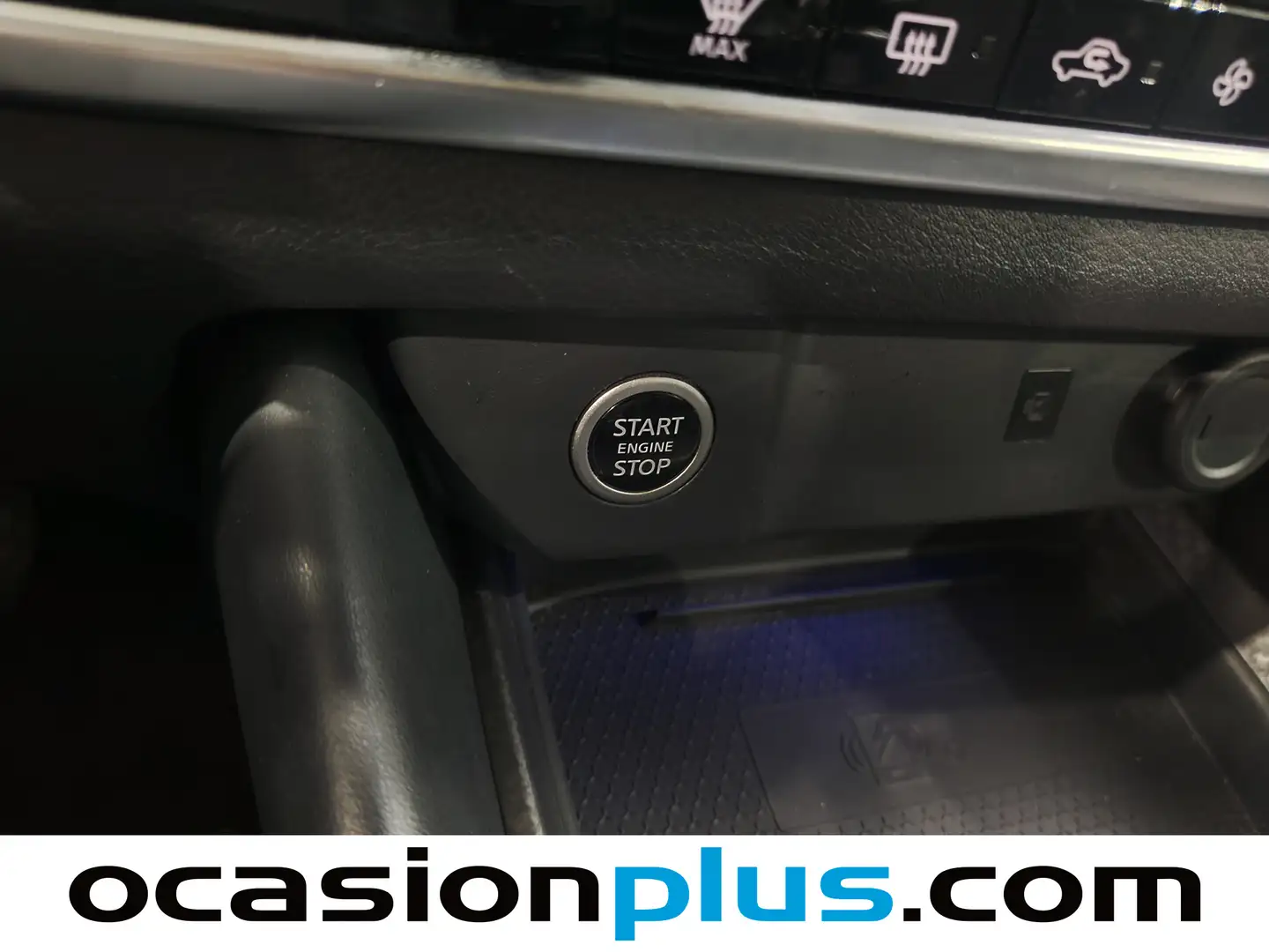 Foto Nissan QASHQAI Nissan Qashqai DIG-T 140 N-Connecta (140 CV)