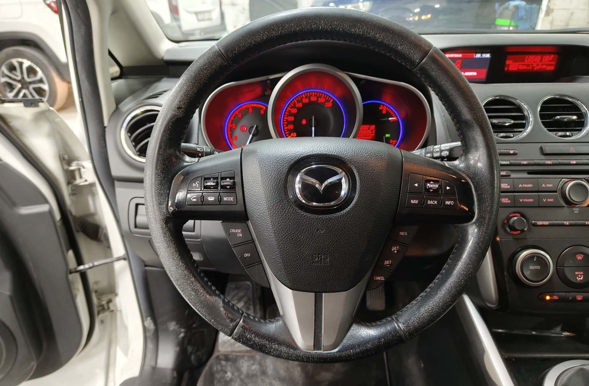Mazda CX-7 2.2 Crtd Luxury - foto 18