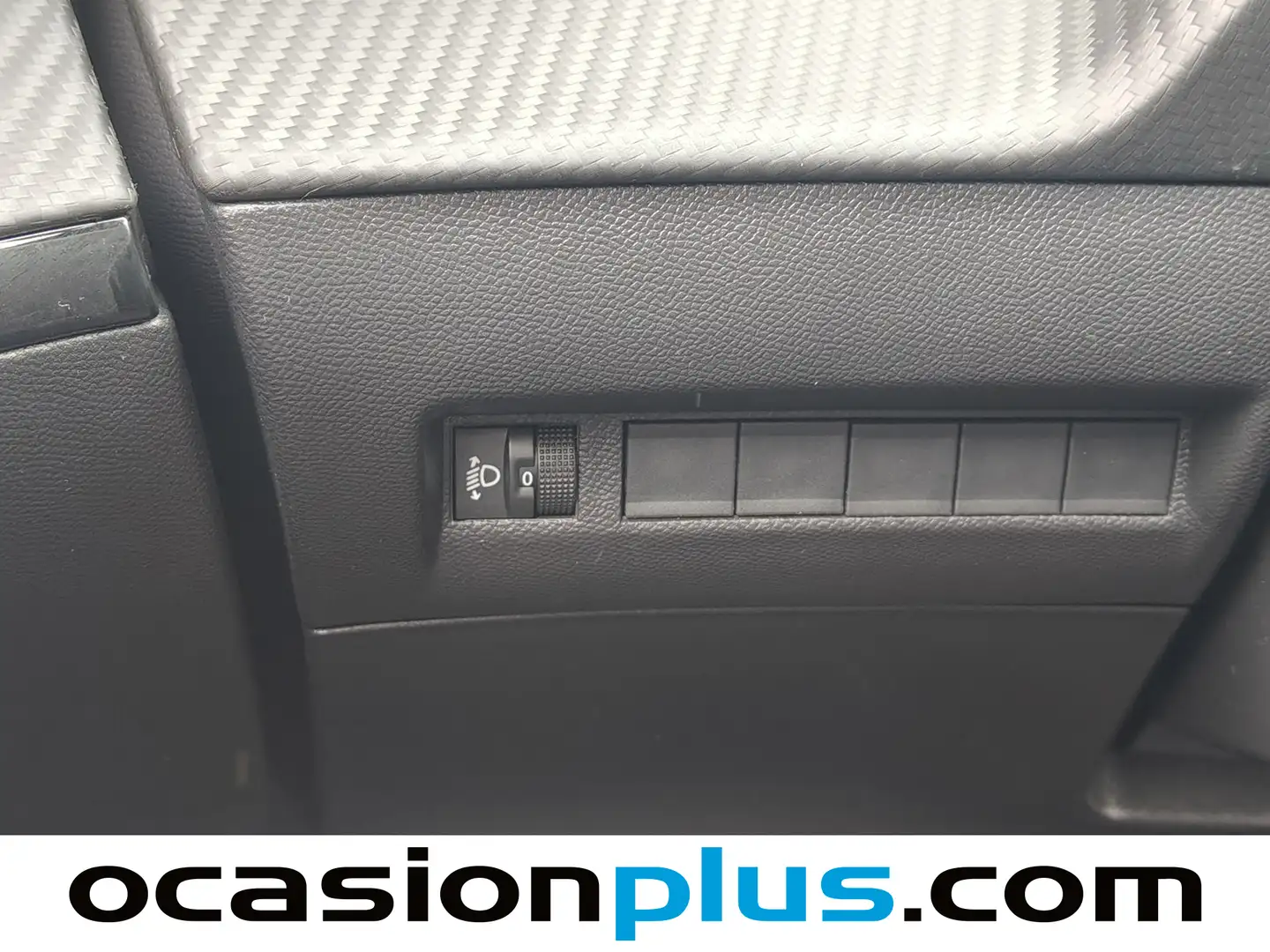 Foto Peugeot 2008 Peugeot 2008 PureTech 100 S&S Allure (100 CV)