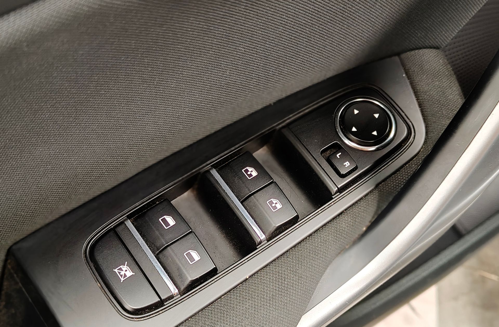 Kia XCeed 1.0 T-GDi Drive - foto 35