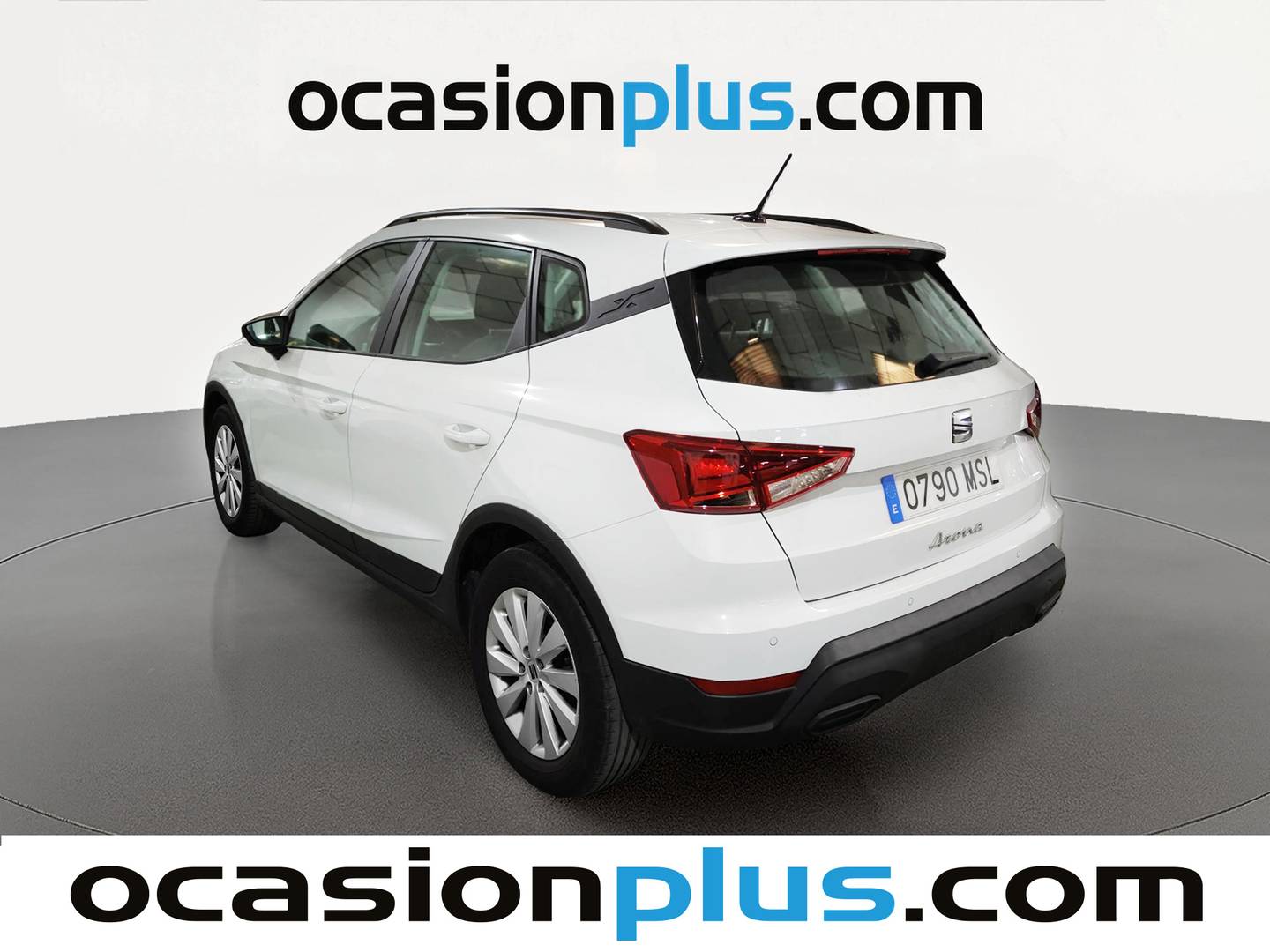 Foto trasera Seat Arona Seat Arona 1.0 TSI Style XL DSG (115 CV) izquierda