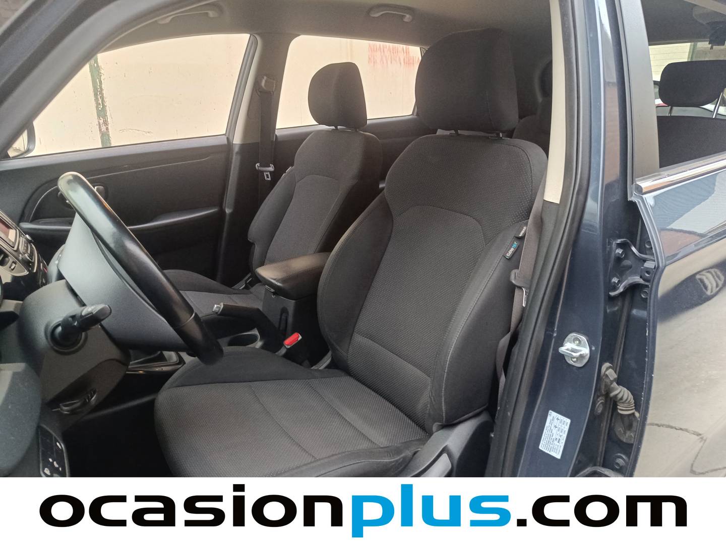 Foto KIA Carens Kia Carens 1.6 GDi Drive (135 CV)