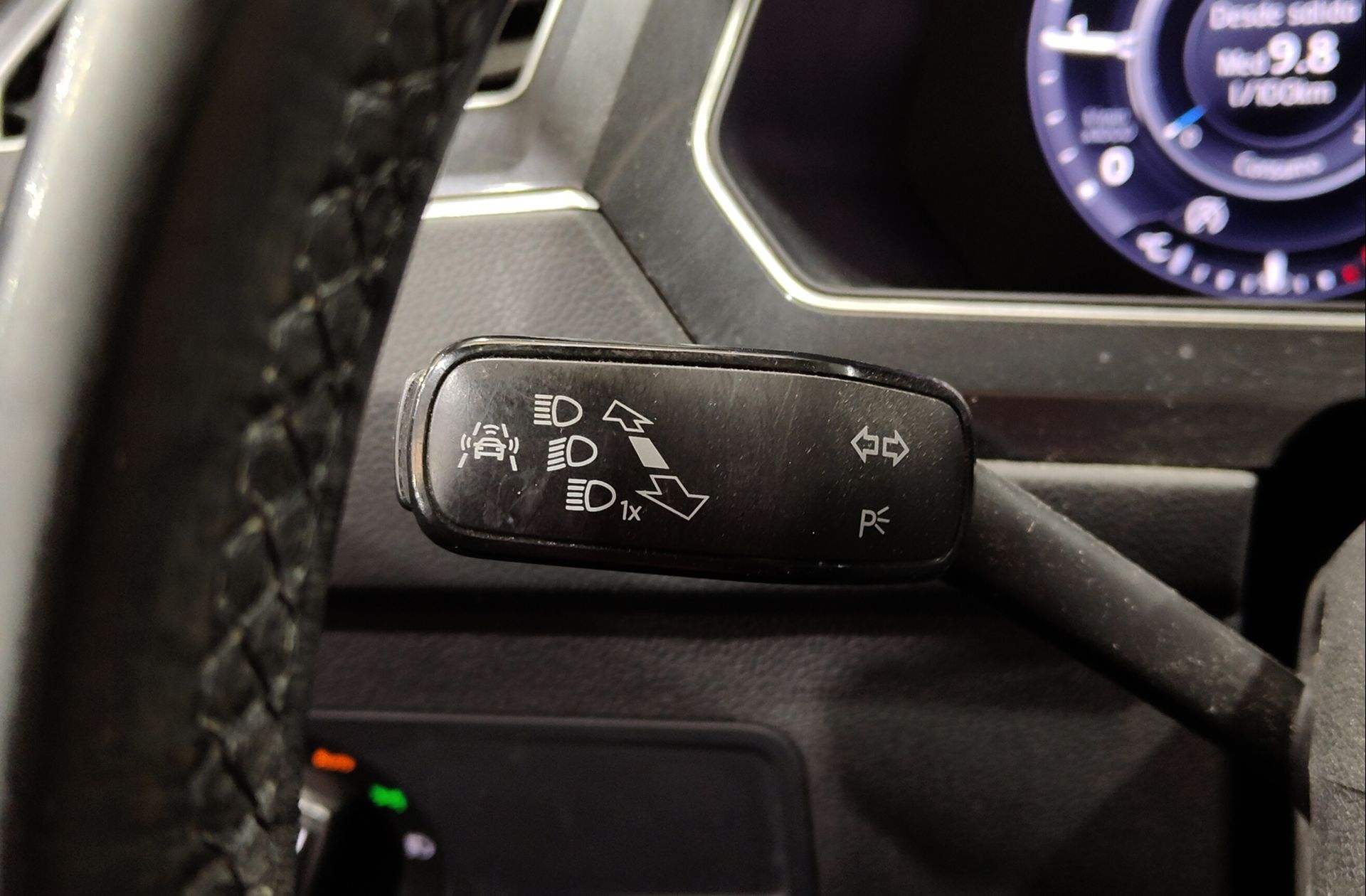Volkswagen Tiguan Sport 2.0 TDI BMT 4Motion - foto 29