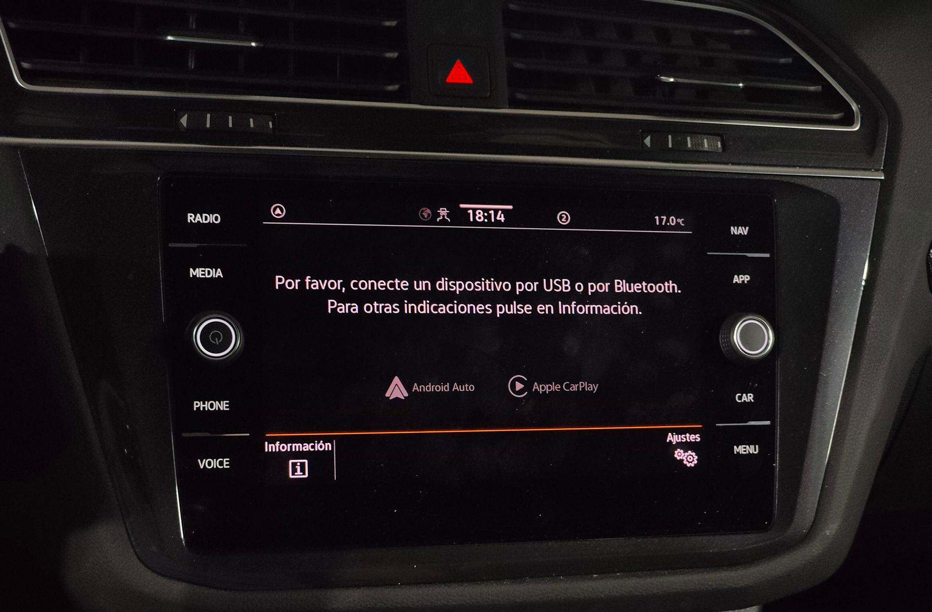Volkswagen Tiguan Urban Sport 2.0 TDI DSG - foto 9