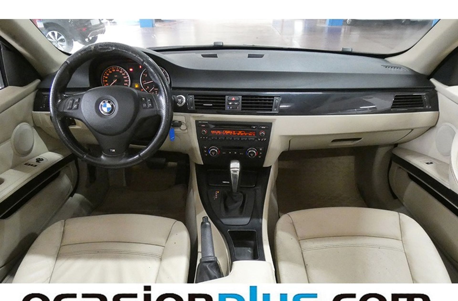 BMW Serie 3 320i Coupe - foto 6