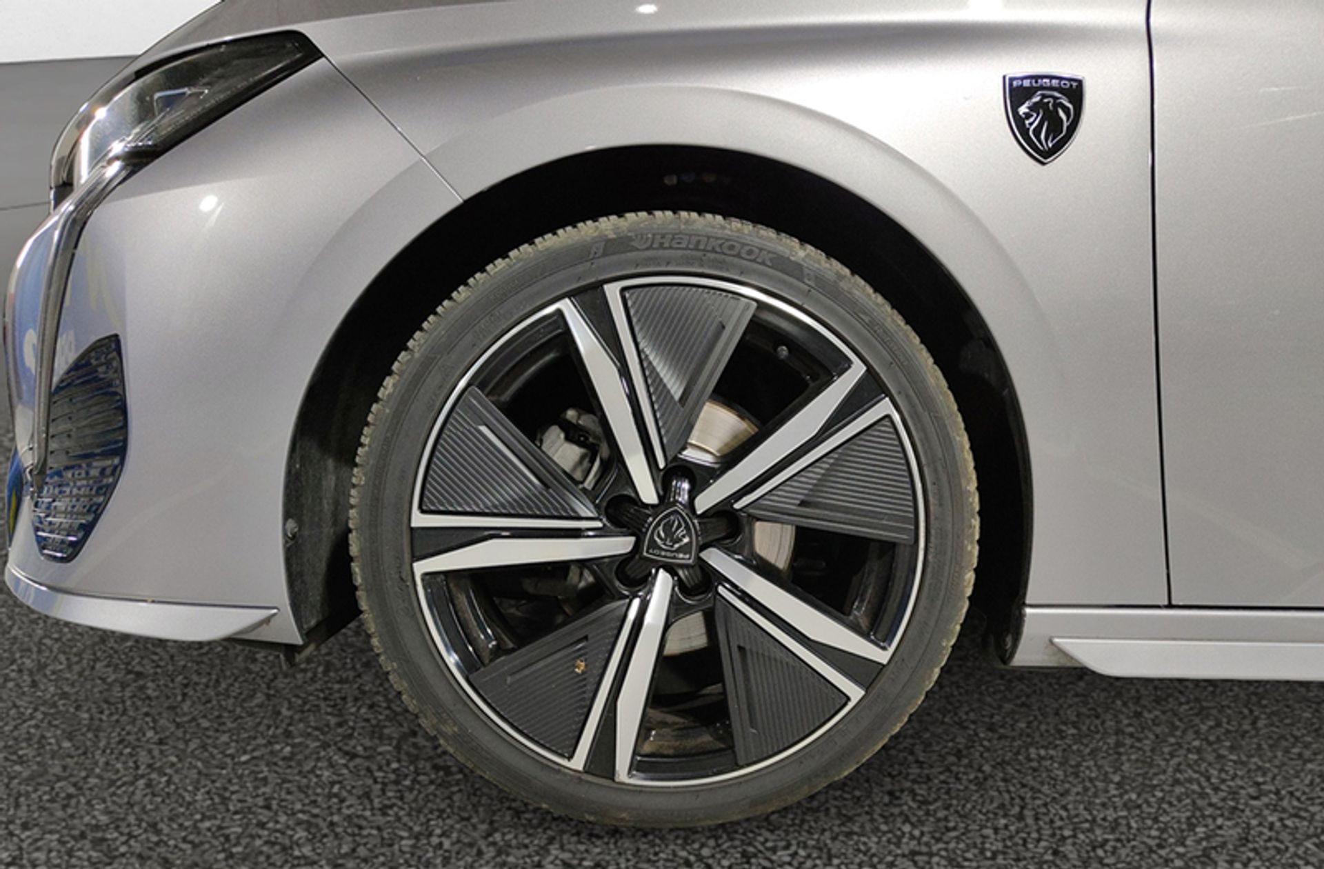 Peugeot 308 PureTech 130 GT EAT8 - foto 44