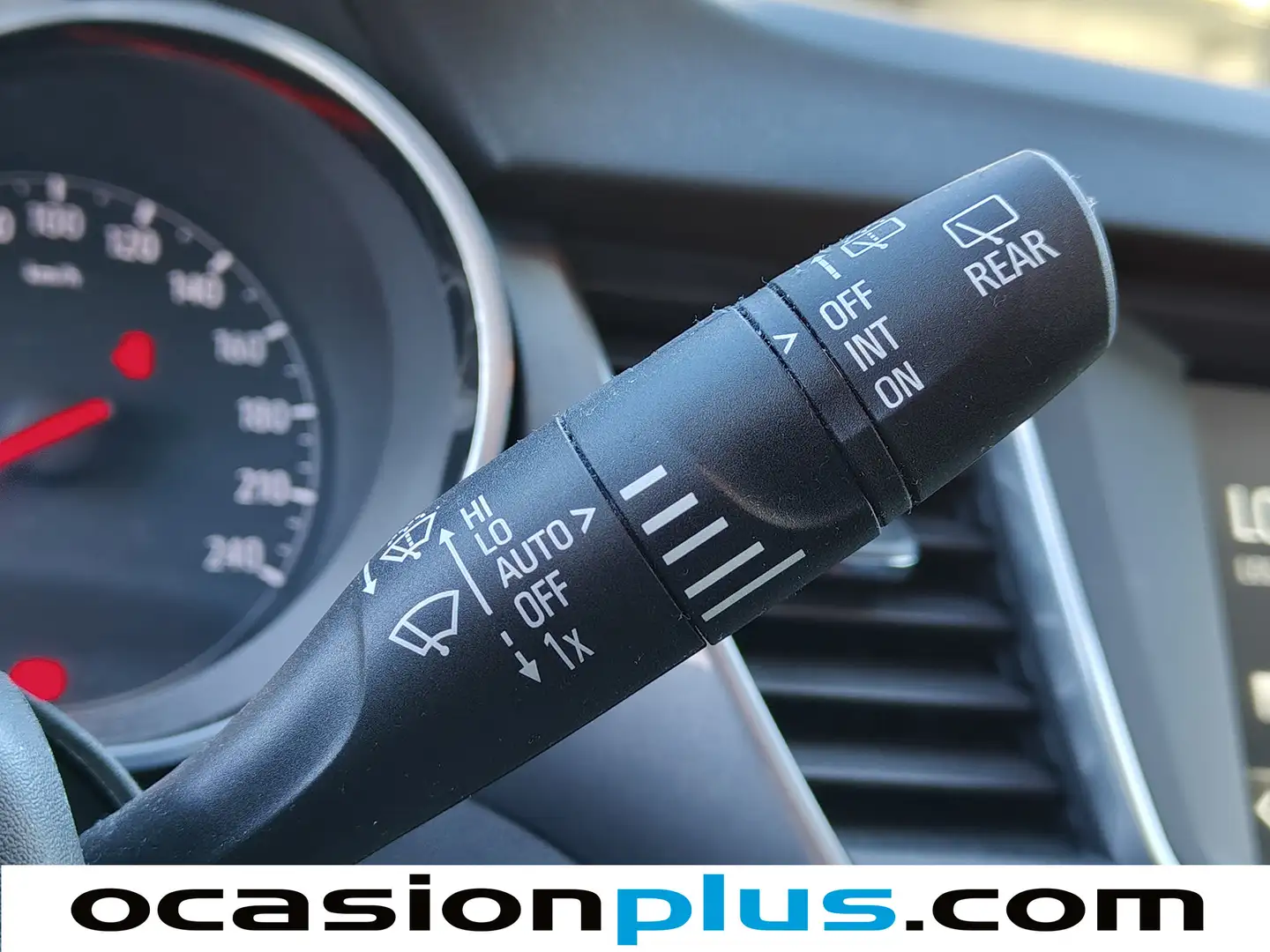 Foto Opel Crossland X Opel Crossland X 1.2 S&S Innovation (130 CV)