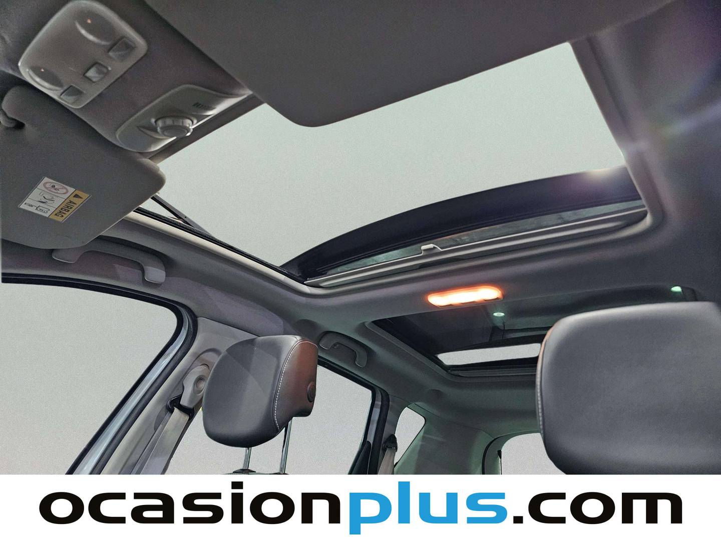 Extras y acabados del Renault Scénic Renault Scenic dCi 130 Bose Energy (130 CV)