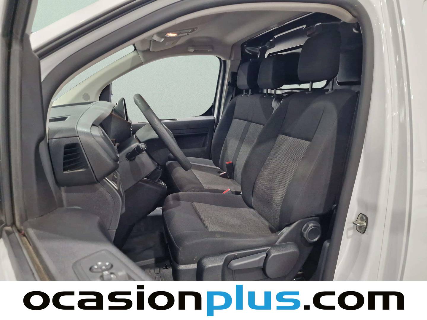Foto asientos delanteros Peugeot Expert Peugeot Expert BlueHDi 120 S&S Standard (120 CV) 3 Plazas