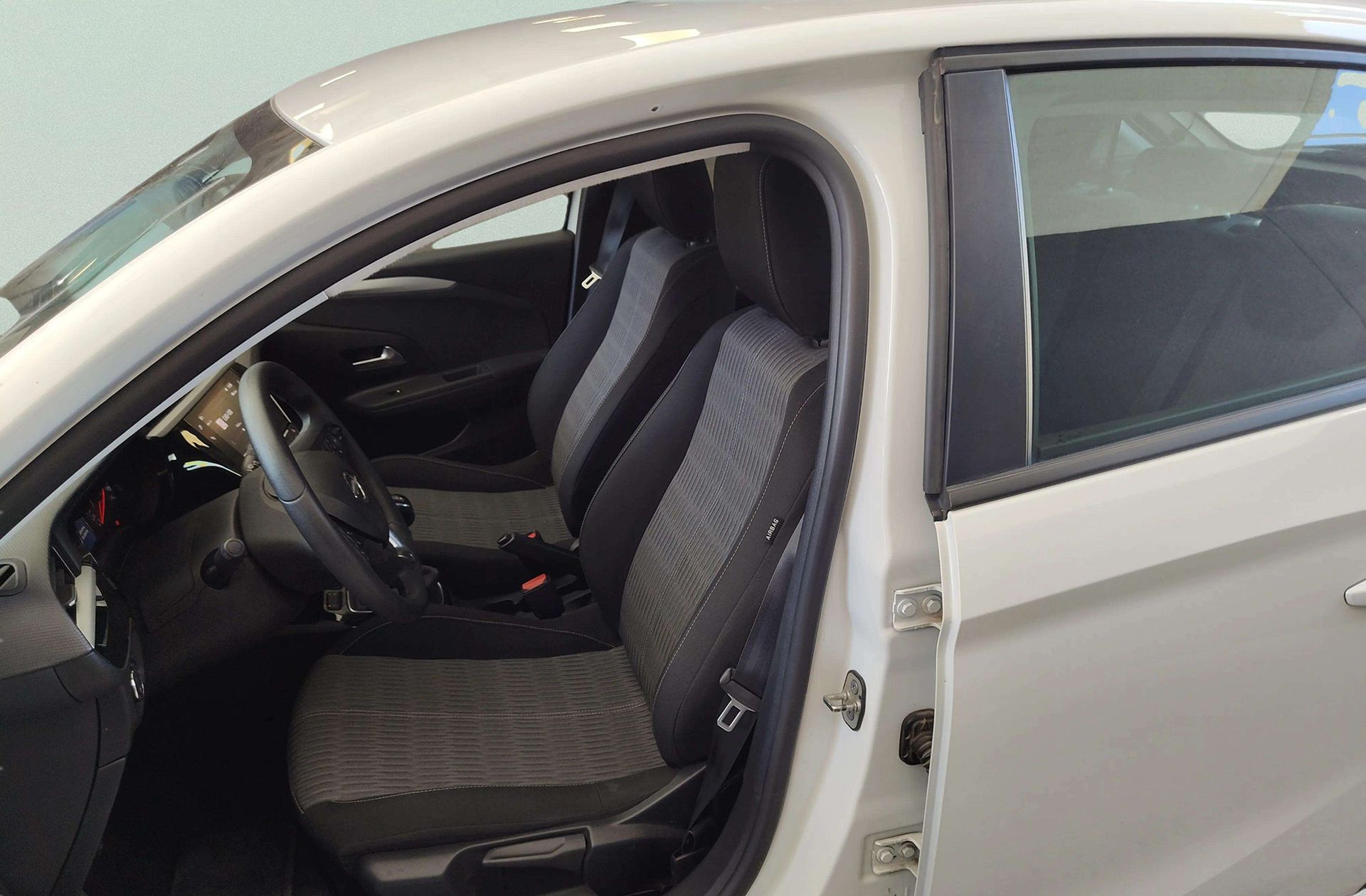 Opel Corsa 1.2 Turbo XHL Edition - foto 9