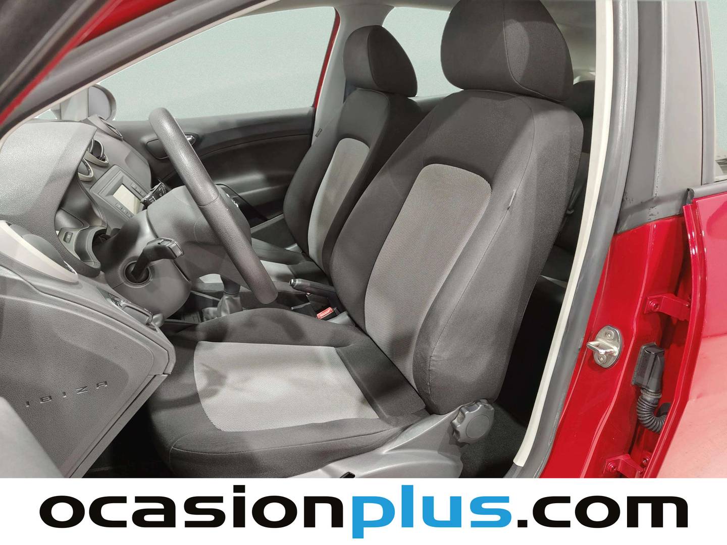 Foto asientos delanteros Seat Ibiza Seat Ibiza 1.2 TSI Reference (90 CV)