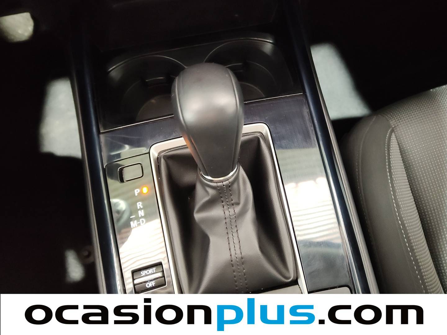 Foto Mazda CX-30 Mazda CX-30 e-SKY G MHEV Prime-line AT (140 CV)