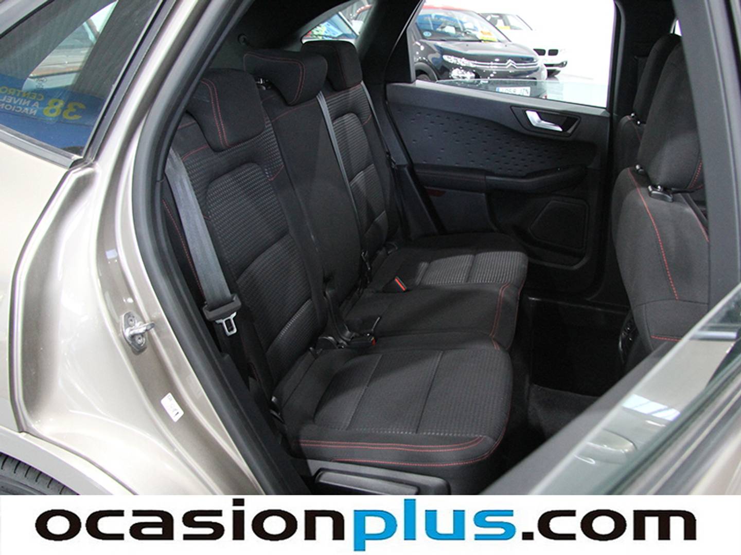 Foto Ford Kuga Ford Kuga 2.0 EcoBlue MHEV ST-Line (150 CV)