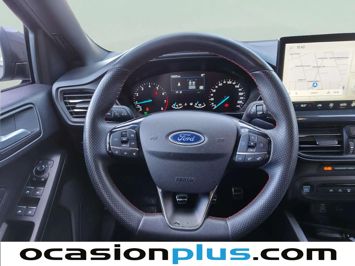 Foto Ford Focus Ford Focus 1.0 Ecoboost MHEV ST-Line (125 CV)