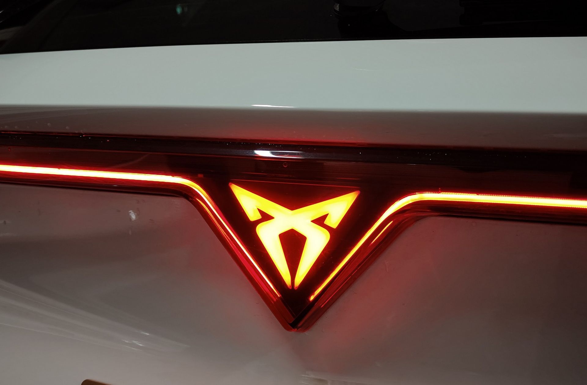 Cupra León 1.5 TSI e-Hybrid DSG - foto 5