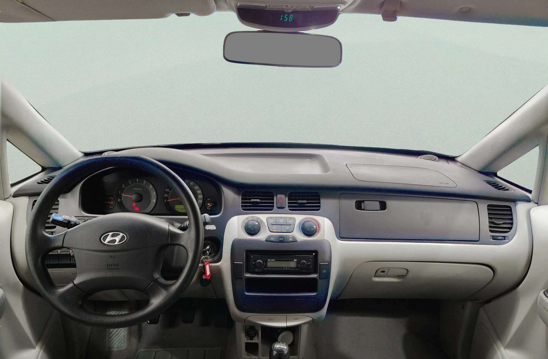 Hyundai Trajet 2.0 16v Cvvt GLS 7 plazas - foto 7