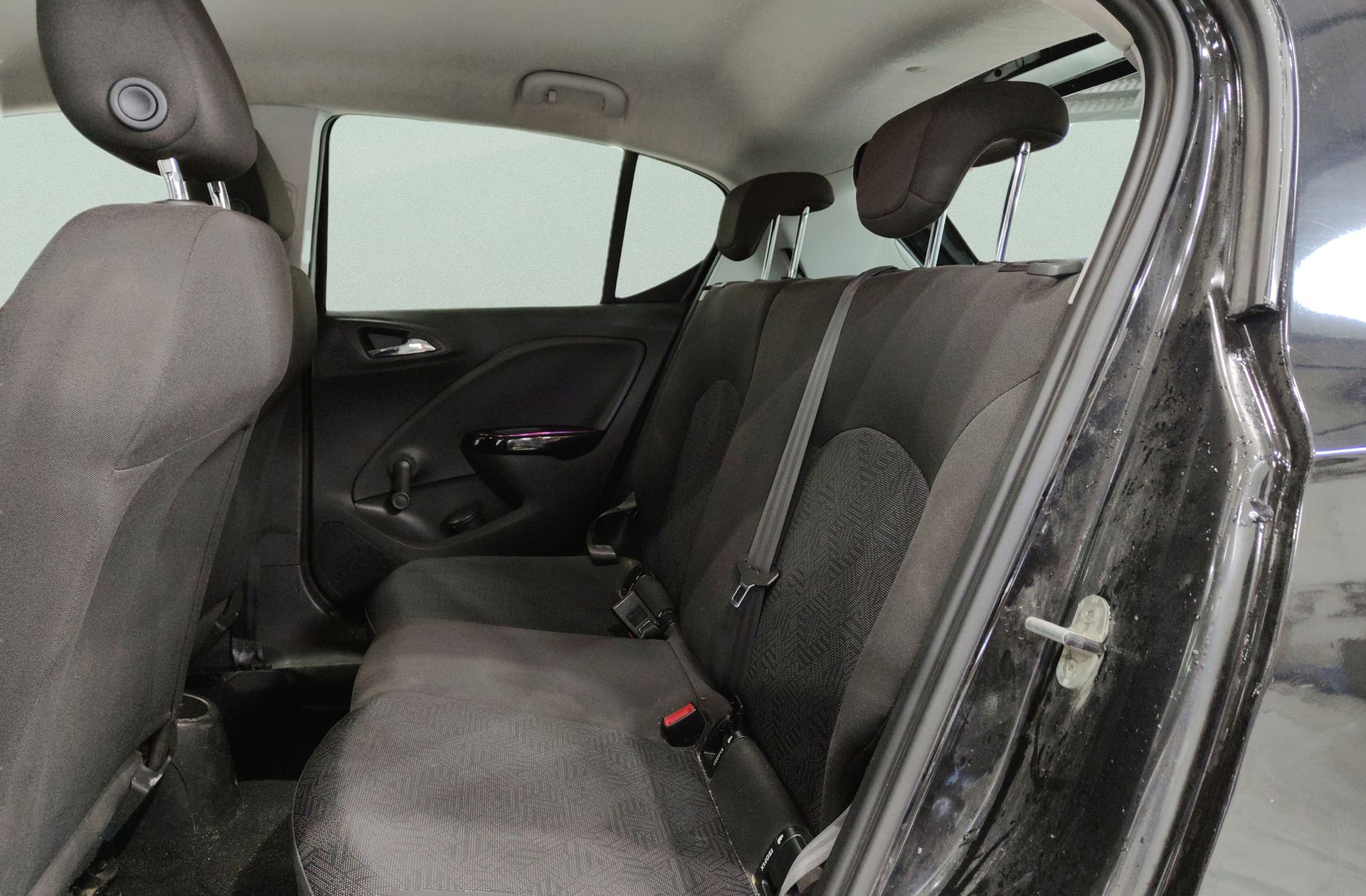 Opel Corsa 1.4 Selective - foto 10