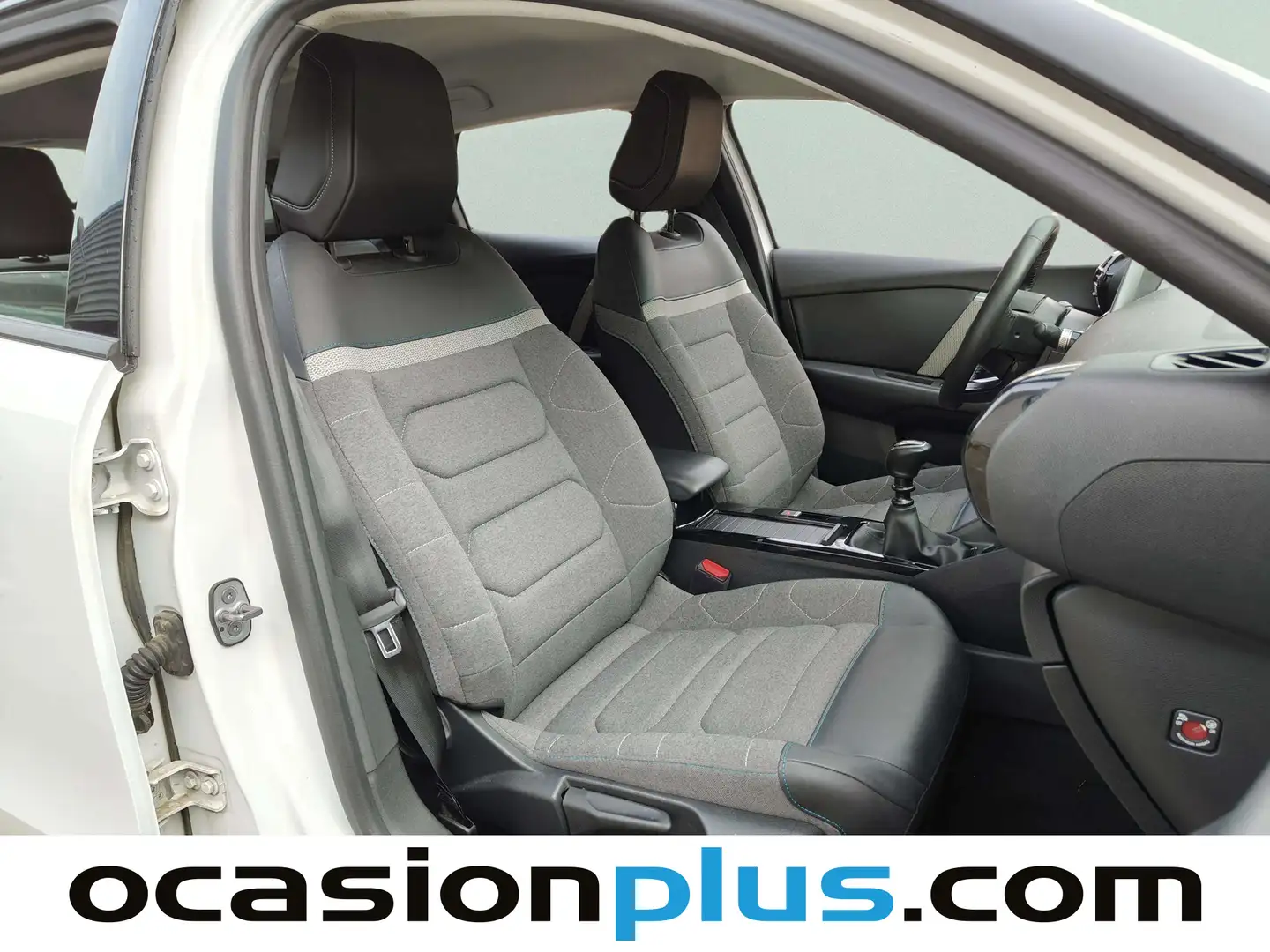 Foto Citroën C4 Citroen C4 PureTech 130 S&S 6v Feel Pack (130 CV)