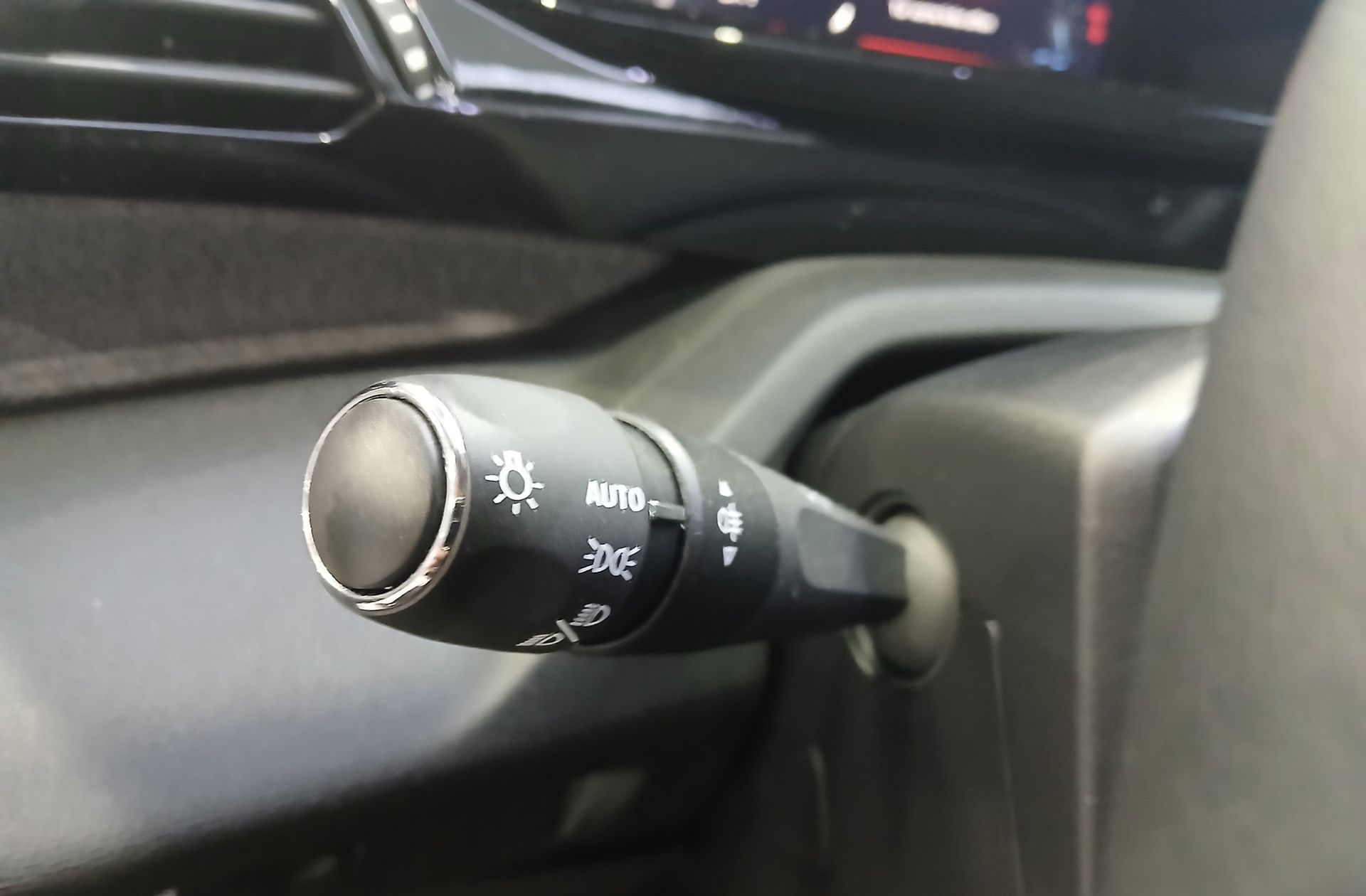 Peugeot 308 SW SW PureTech 130 Allure EAT8 - foto 24