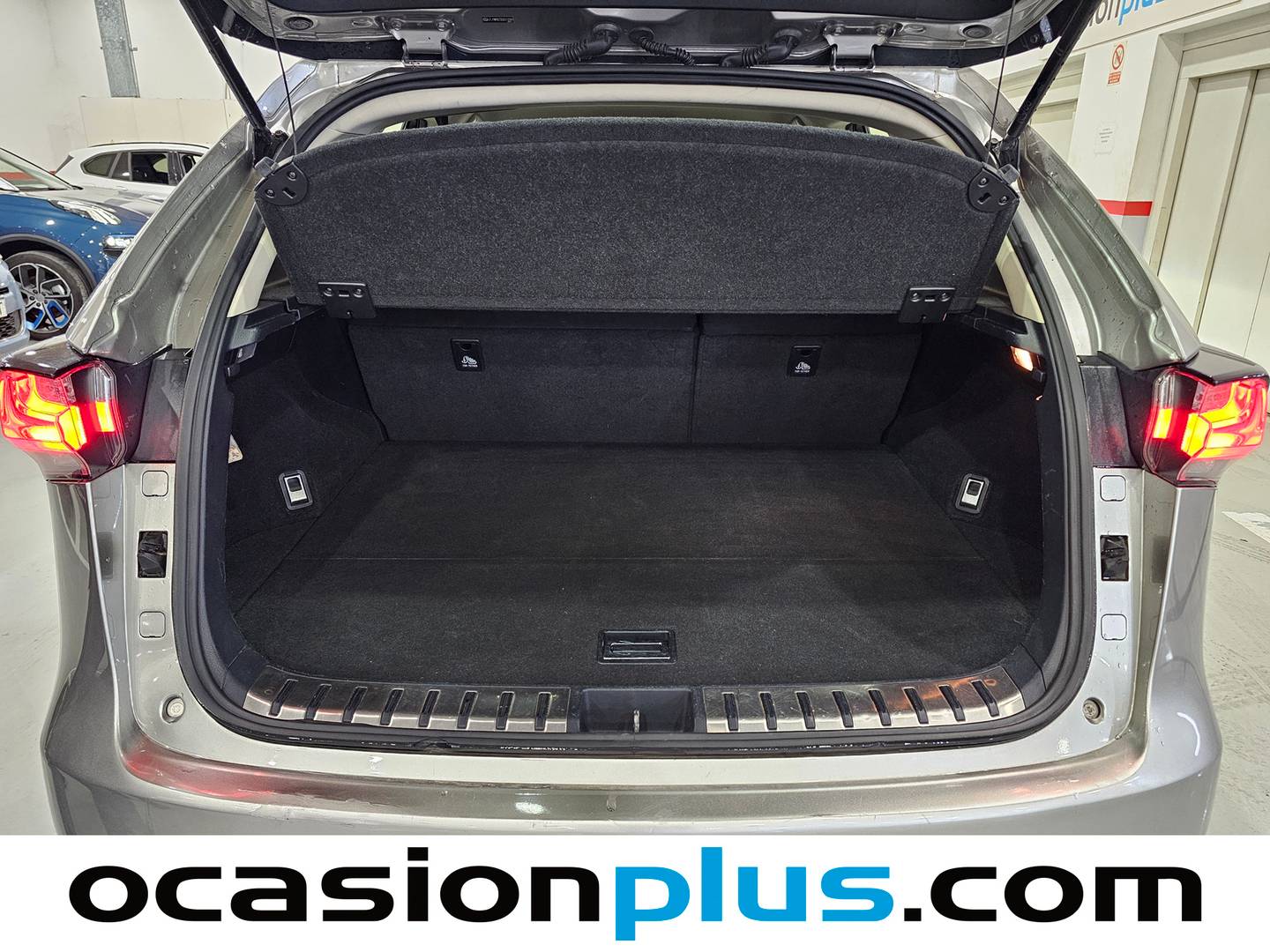 Lexus NX Lexus NX 300h Corporate 2WD (197 CV) al mejor precio