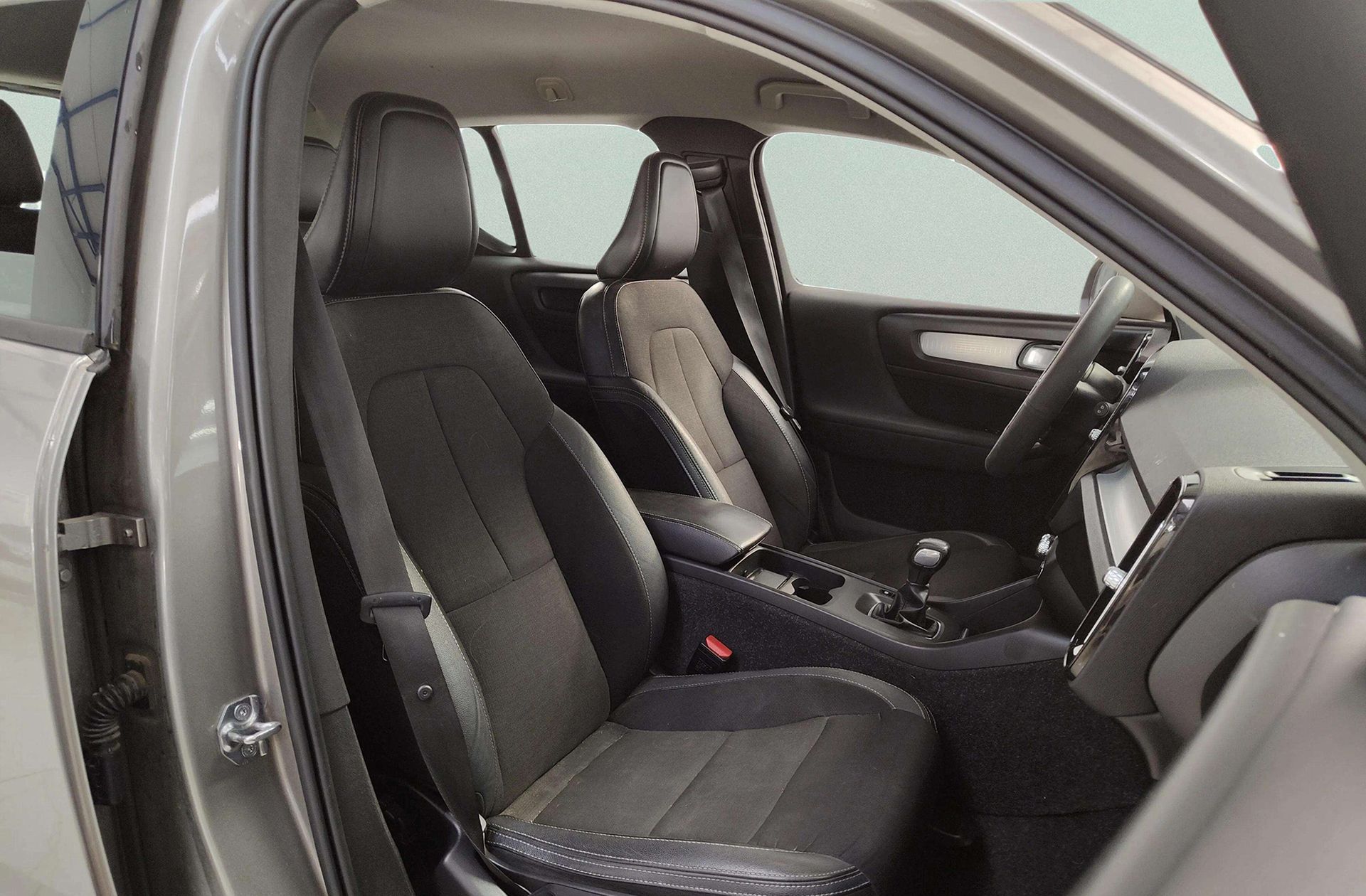 Volvo XC40 D3 Business Plus - foto 20
