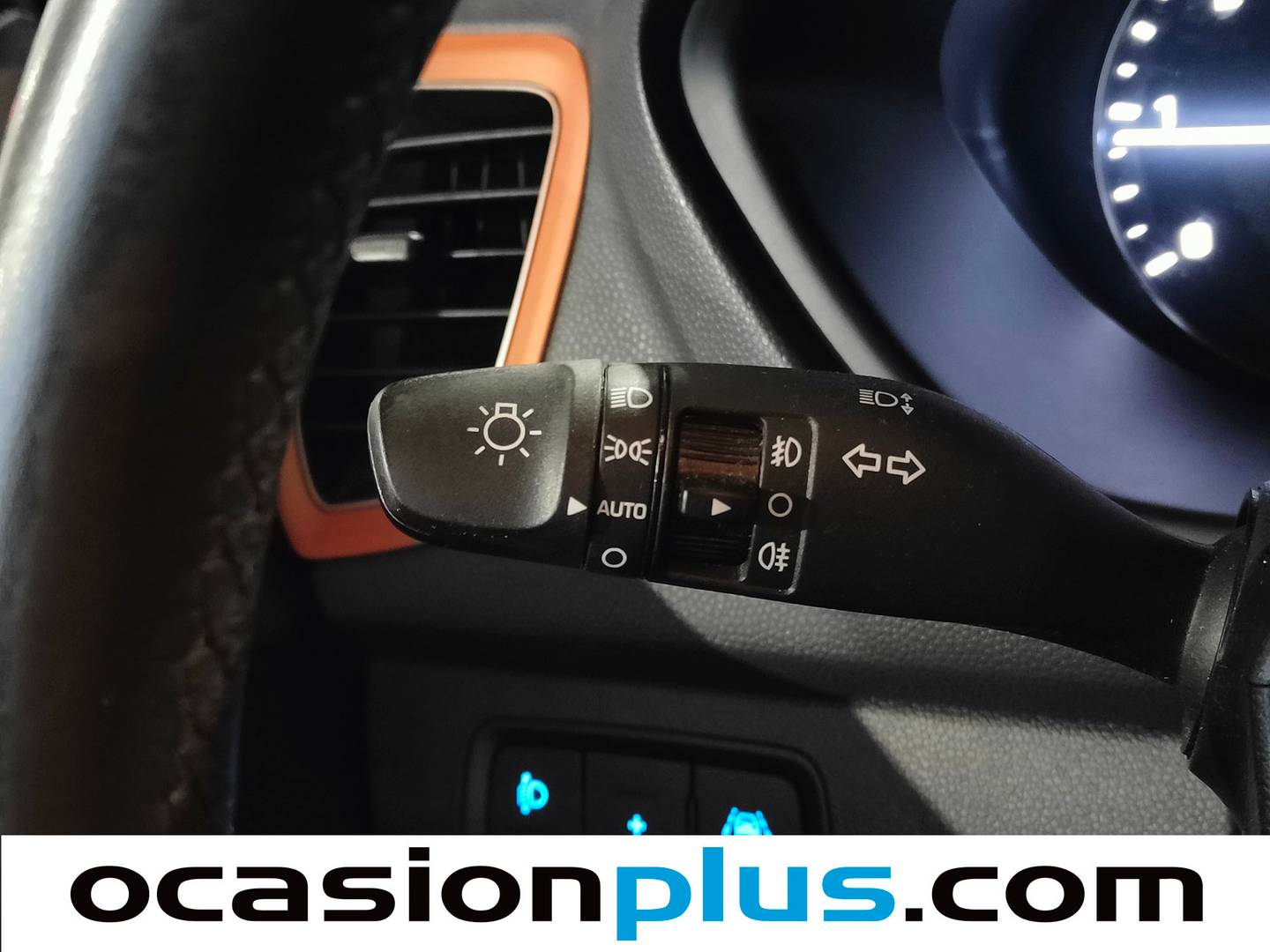 Extras del Hyundai i20 Hyundai i20 1.4 CRDI Tecno Orange (90 CV)