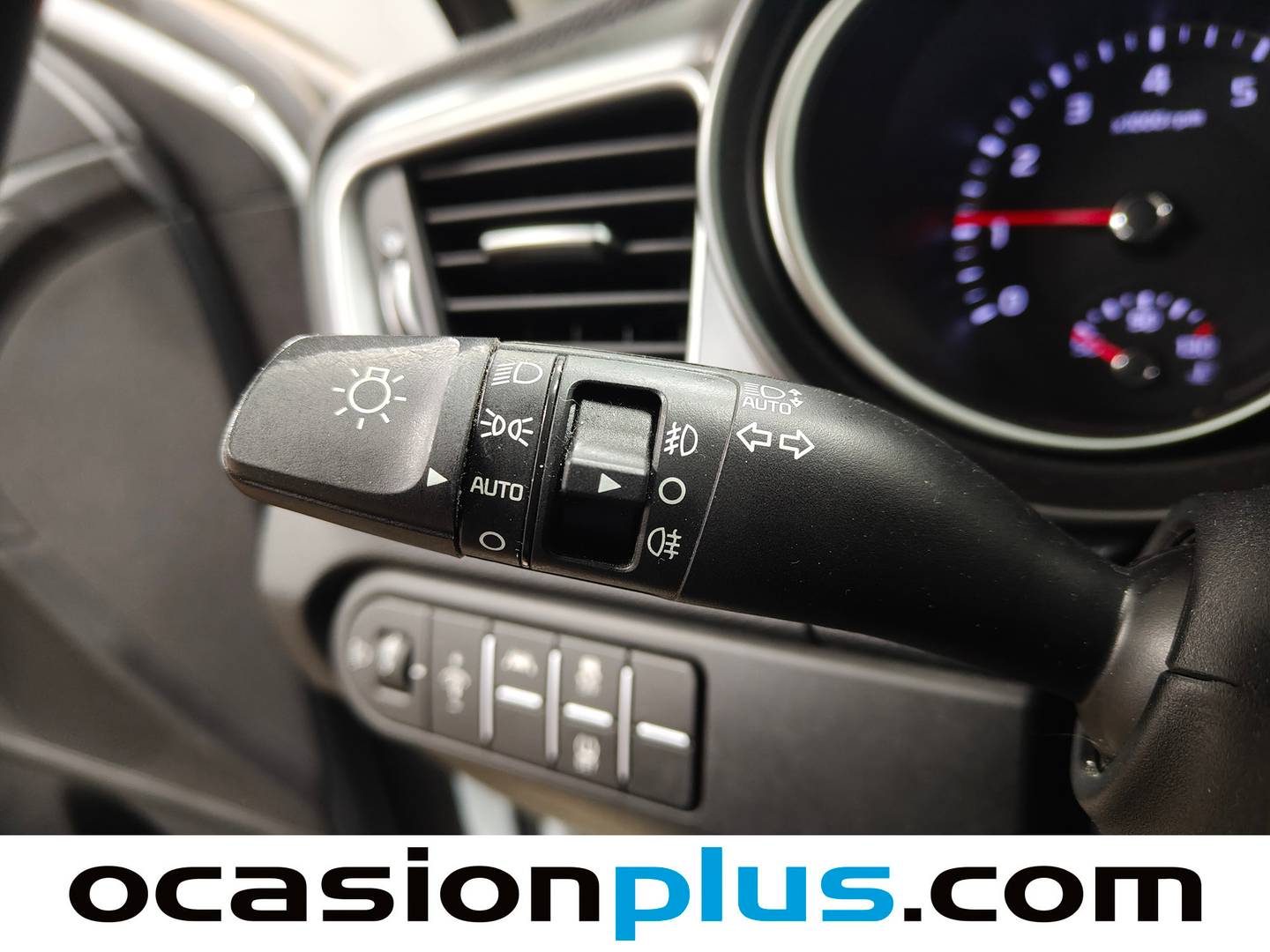 KIA XCeed KIA XCeed 1.0 T-GDi Drive  (120 CV) seminuevo