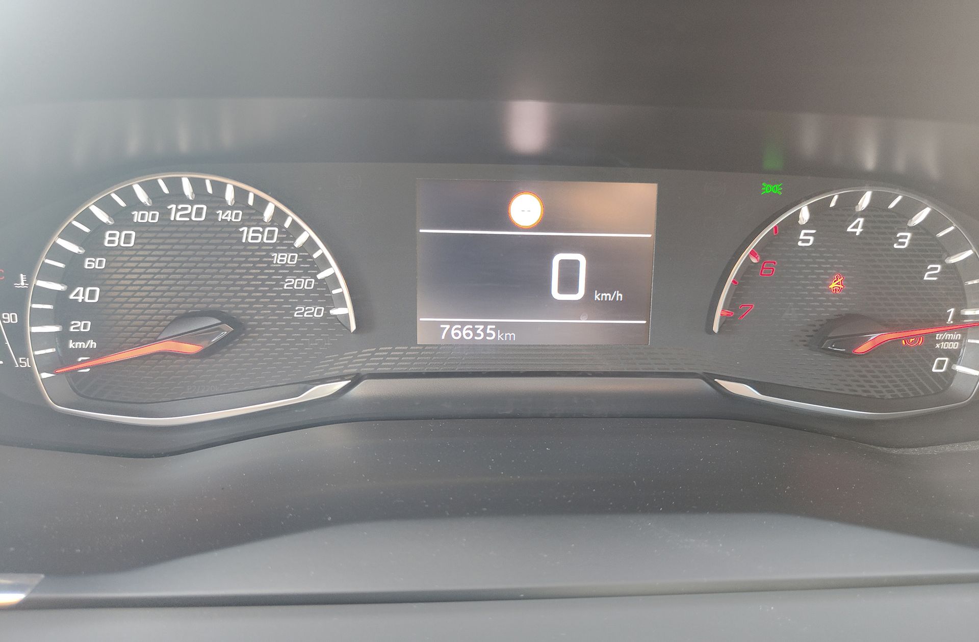 Peugeot 2008 PureTech 100 Active Pack - foto 19