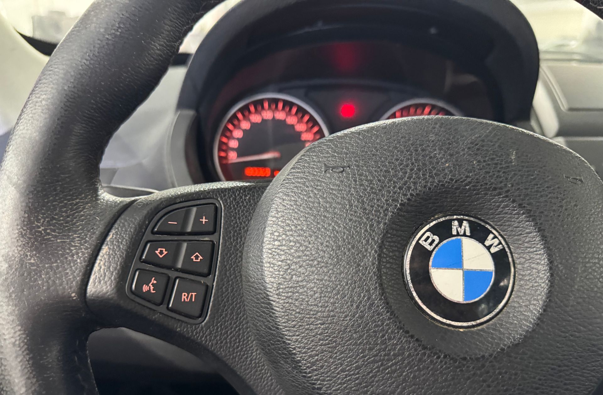 BMW X3 2.0d - foto 22