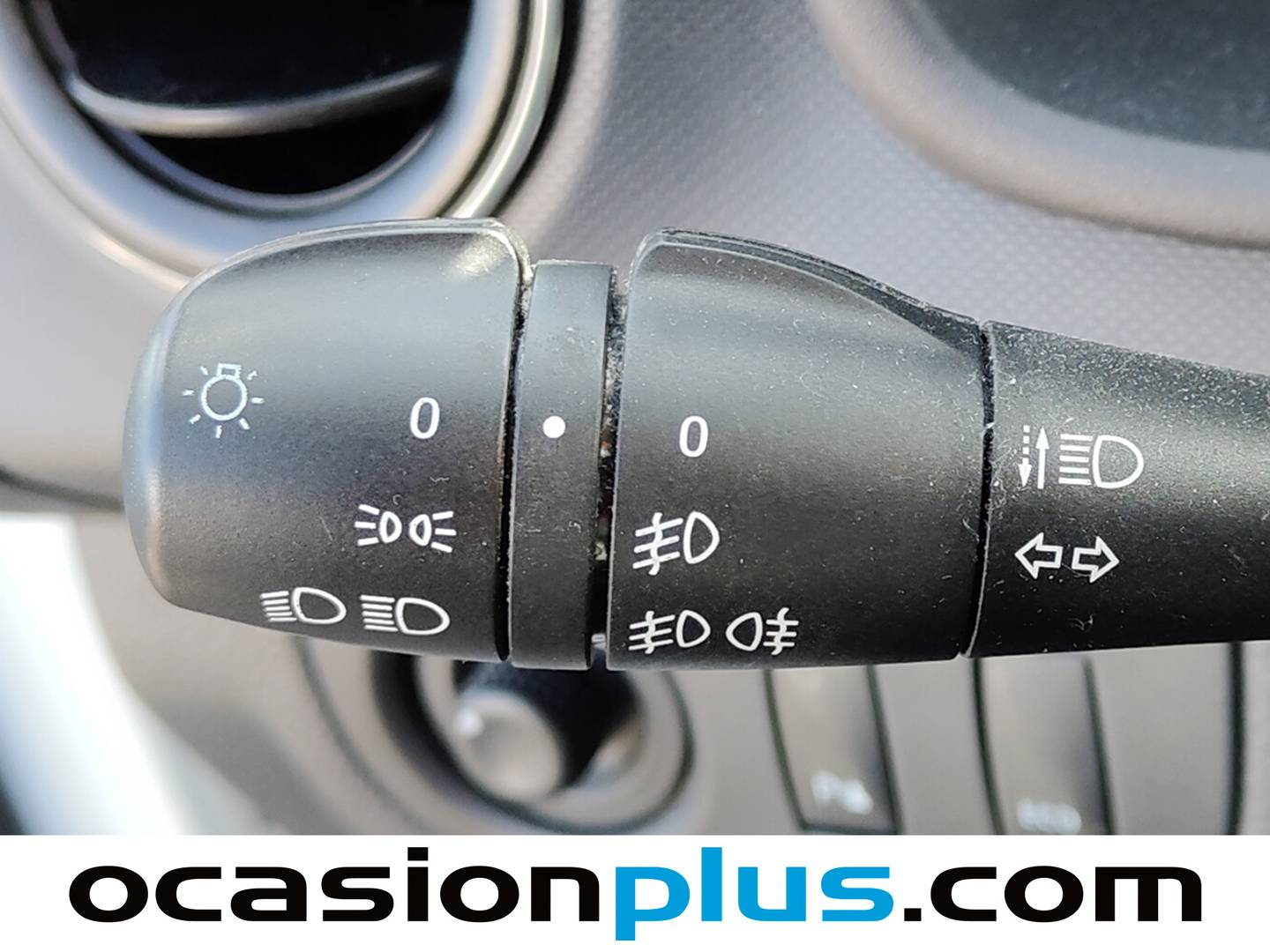 Dacia Sandero Dacia Sandero Serie Limitada Nómada TCe (90 CV) de segunda mano