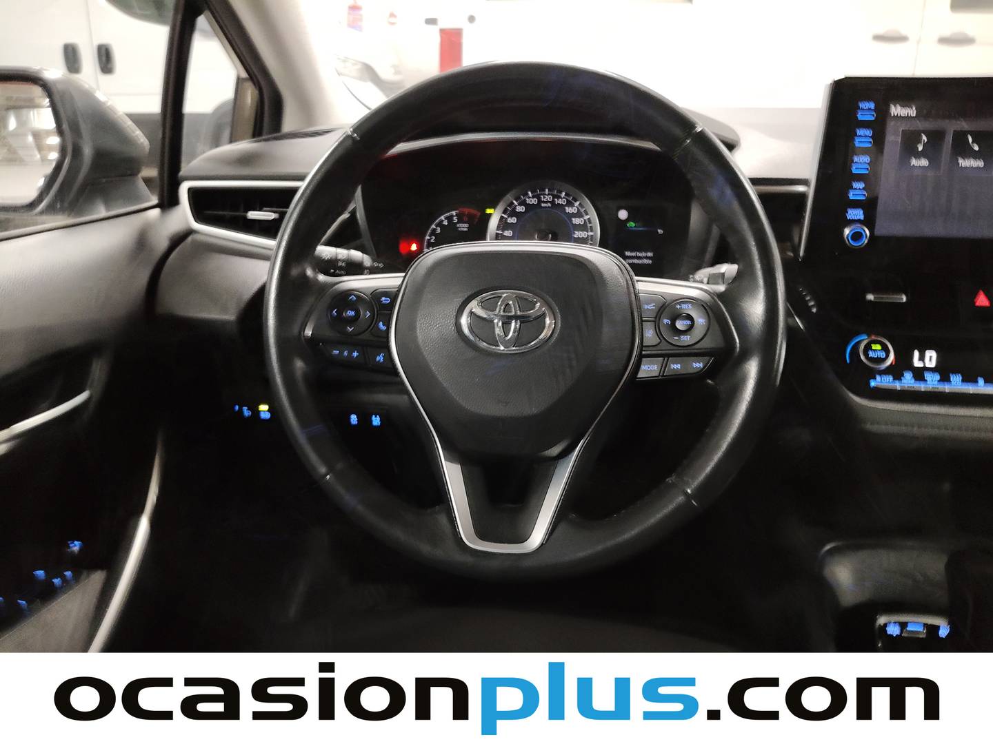 Toyota Corolla Toyota Corolla 1.8 125H Business Plus E-CVT (122 CV) de segunda mano