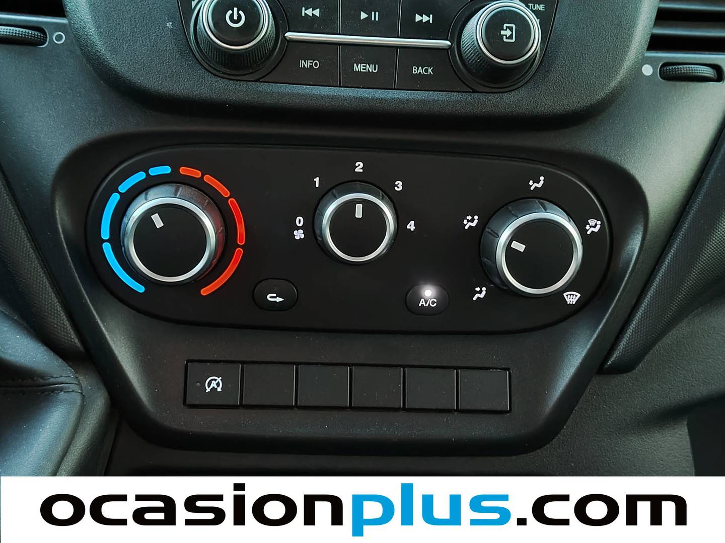 Accesorios del Iveco Daily Iveco Daily Furgon 35S 16 V 3520L/H2 (156 CV)