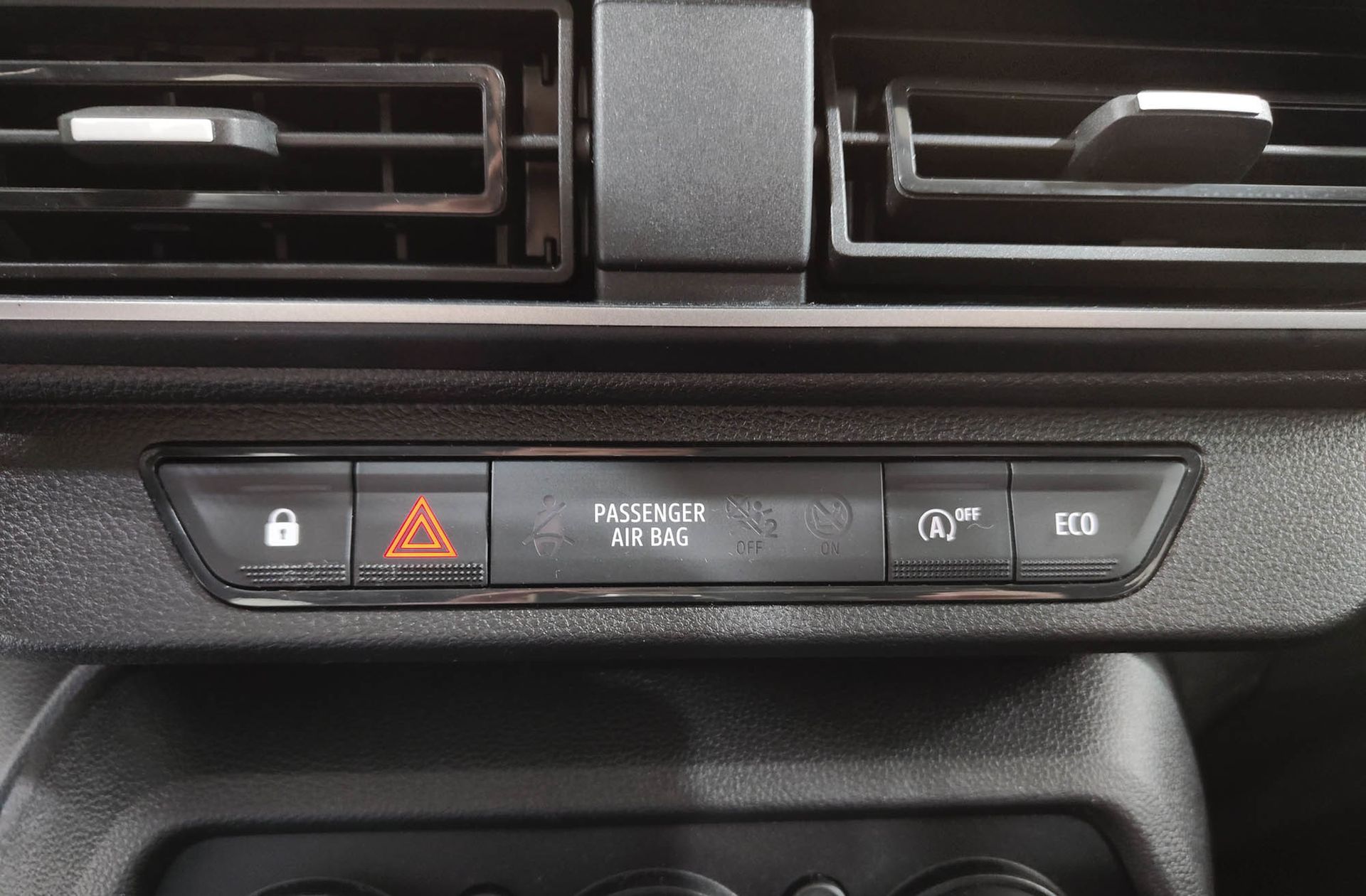 Dacia Jogger Essential GLP ECO-G - foto 25