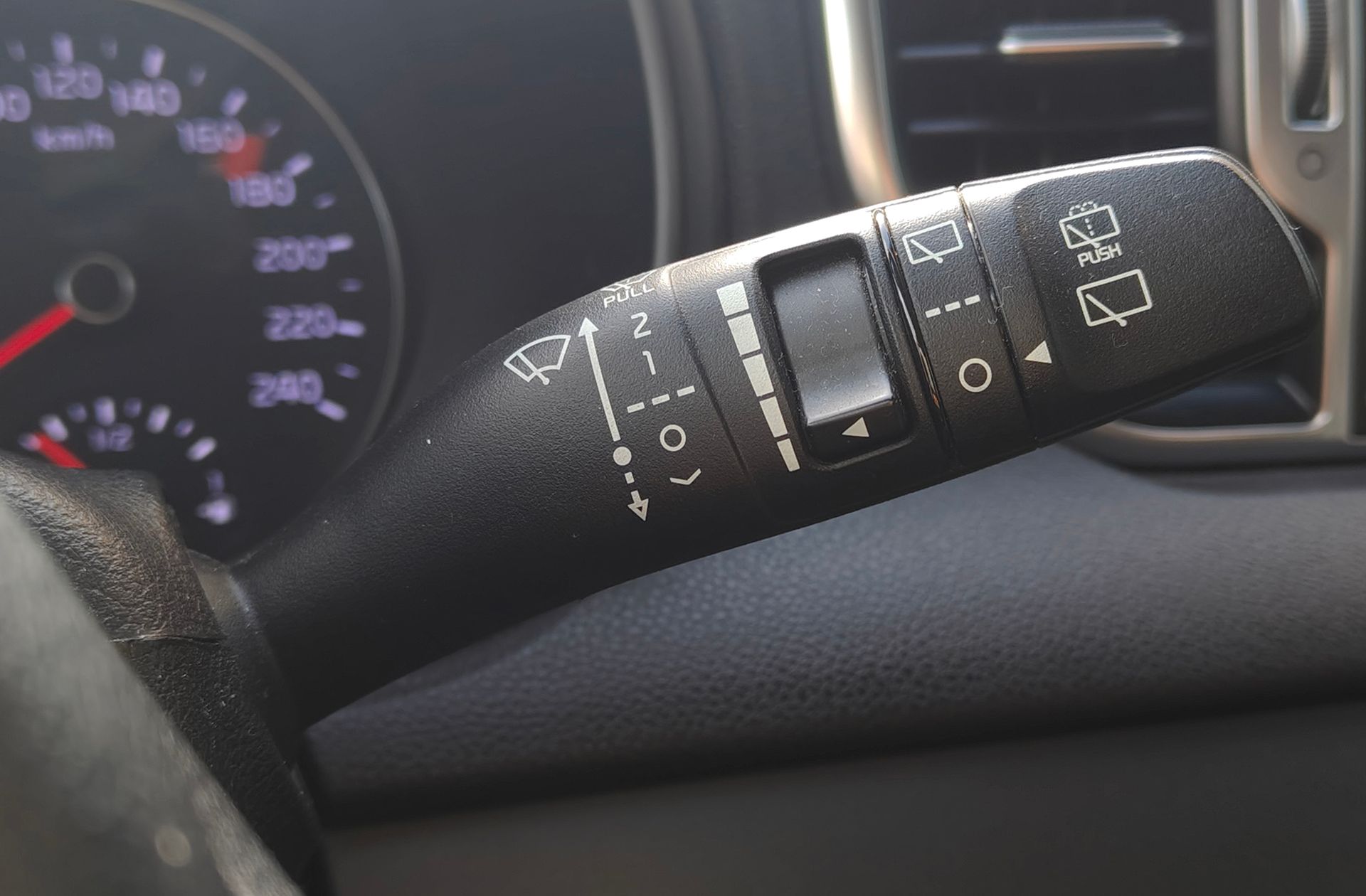 Kia Sportage 1.7 CRDi VGT Eco-Dynamics Concept 4x2 - foto 24