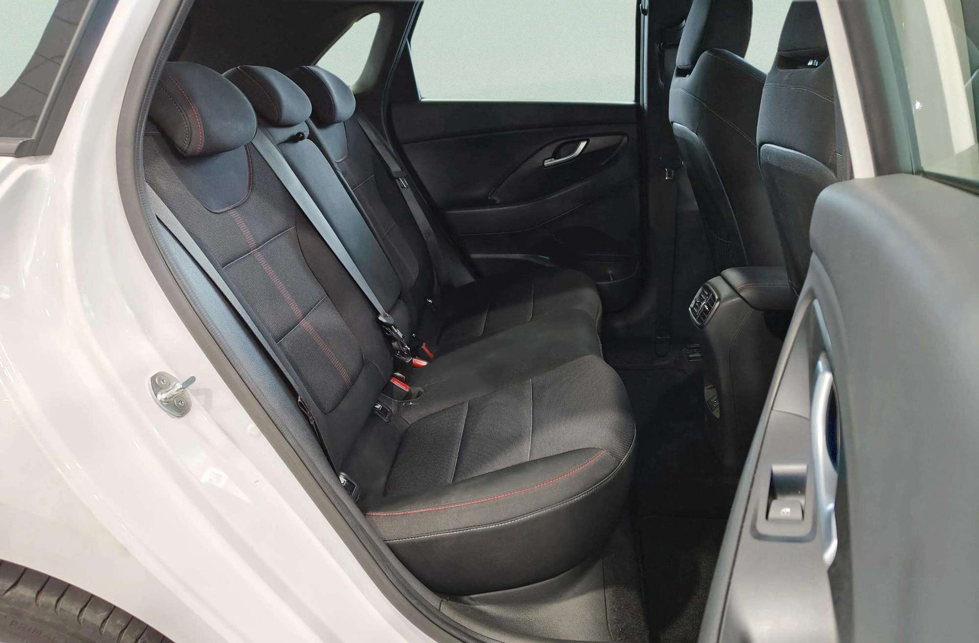 Hyundai i30 1.0 T-GDi N Line SE - foto 23
