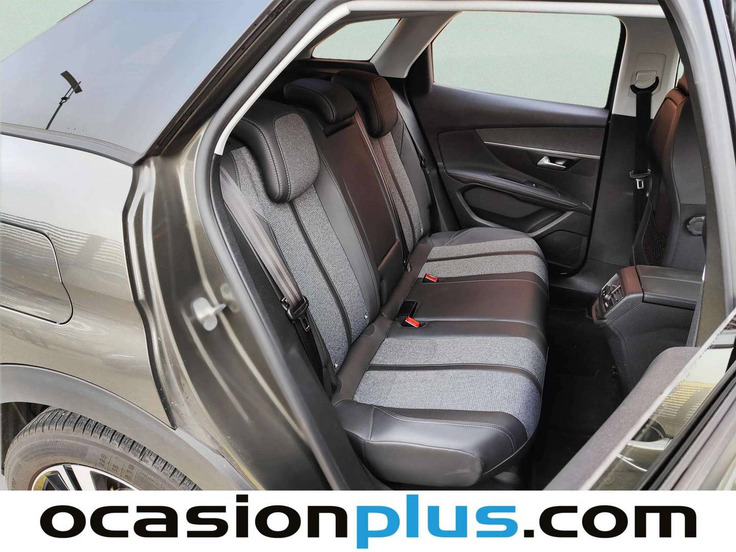 Peugeot 3008 Peugeot 3008 PureTech 180 Allure EAT8 (180 CV) gasolina