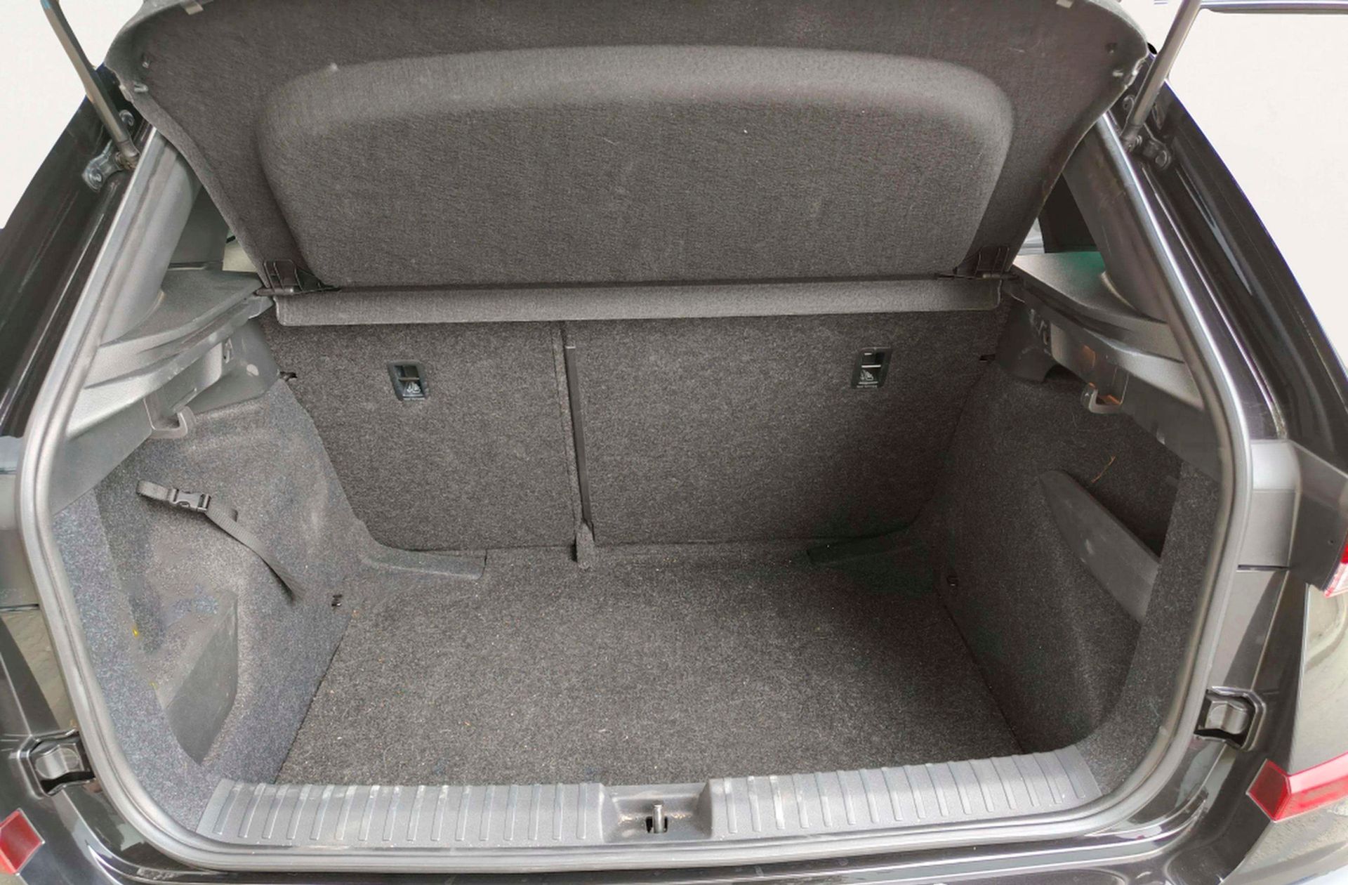 Škoda Kamiq 1.5 TSI Montecarlo DSG - foto 20