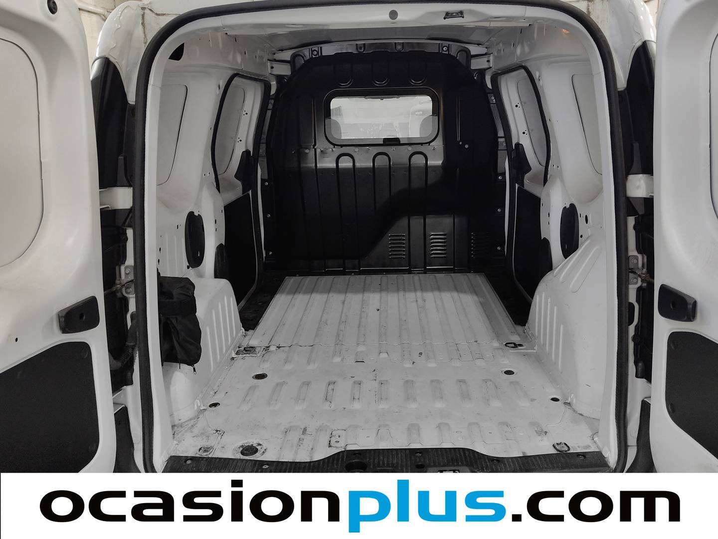 Dacia Dokker Dacia Dokker Van 1.6 GLP Essential (109 CV) glp