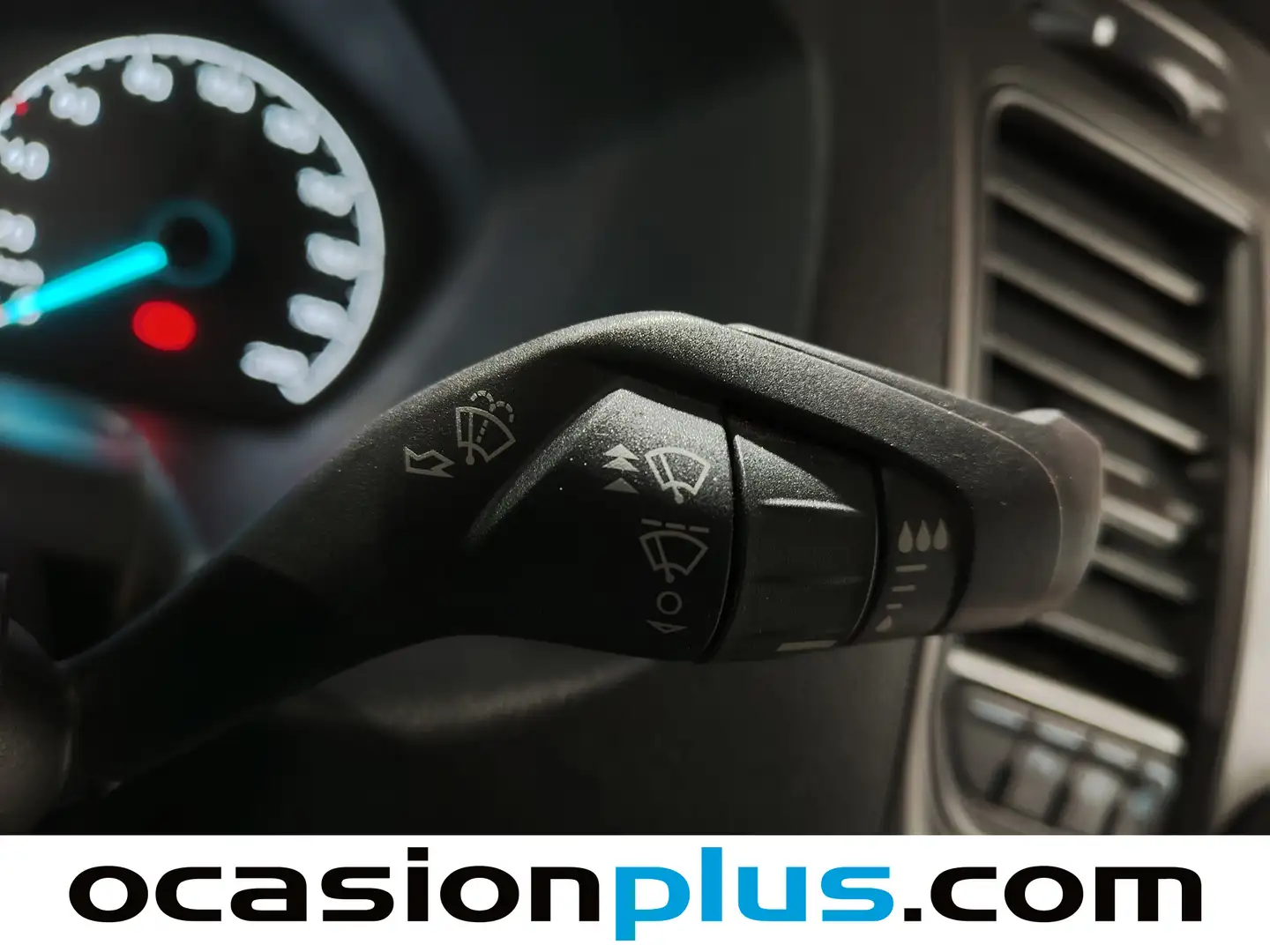 Foto Ford Transit Ford Transit 310 MHEV L2H2 Trend FWD (130 CV)