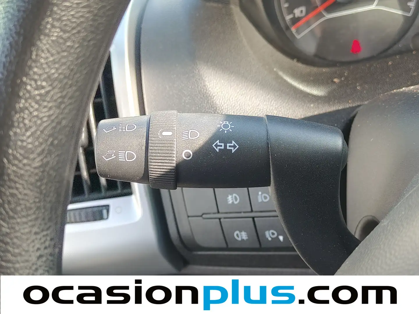 Foto Fiat Ducato Fiat Ducato 3.0 Natural Power 35 Medio (136 CV)