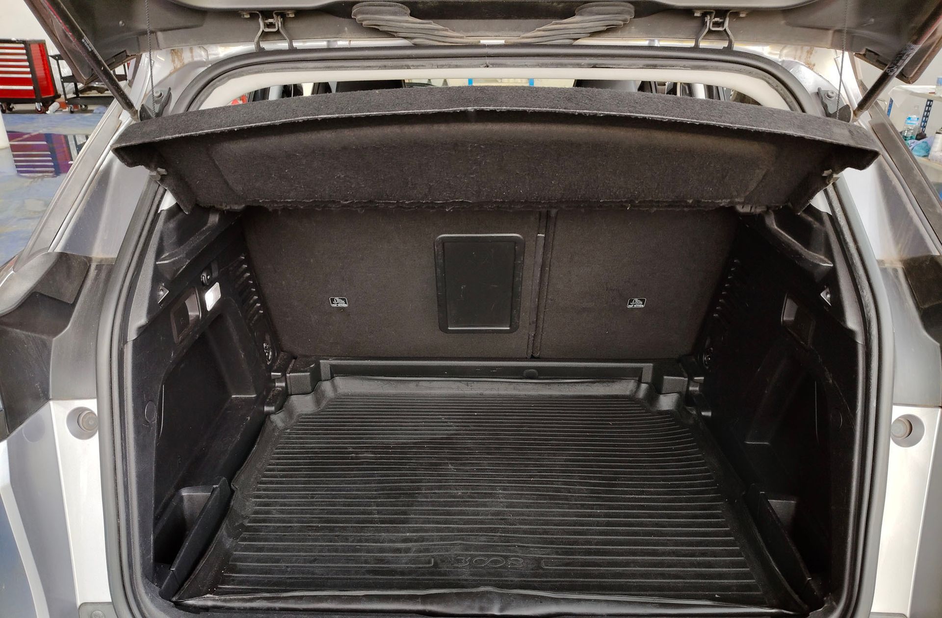 Peugeot 3008 BlueHDi 130 Allure - foto 17