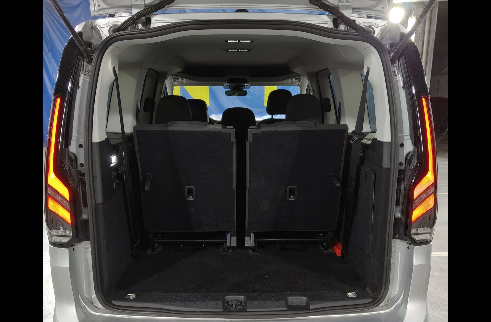 Ford Grand Tourneo Connect 2.0 EcoBlue Titanium 7 plazas - foto 24