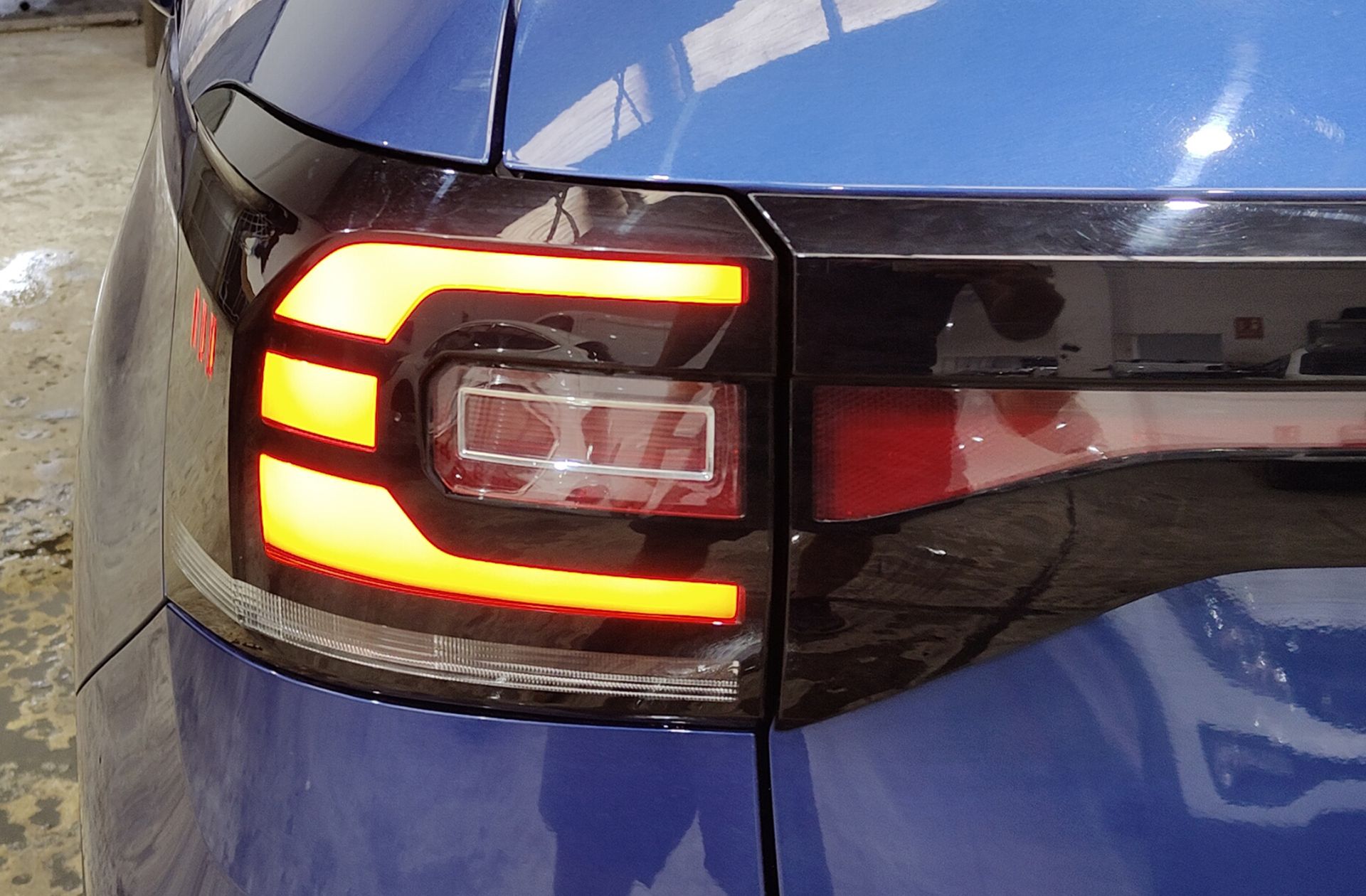 Volkswagen T-Cross Sport 1.5 TSI DSG Paquete R-Line - foto 18