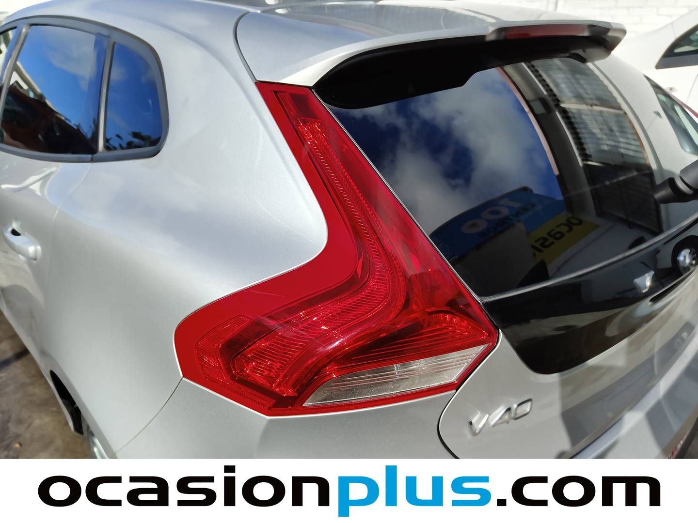 Accesorios del Volvo V40 Volvo V40 D2 Momentum (120 CV)