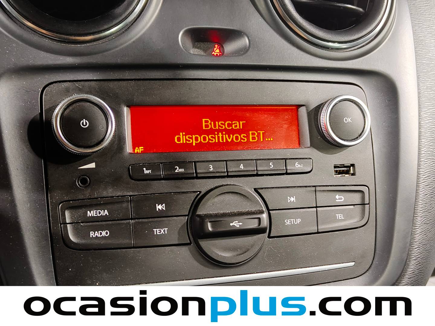 Equipamiento del Dacia Dokker Dacia Dokker Essential 1.6 ECO-G (109 CV)
